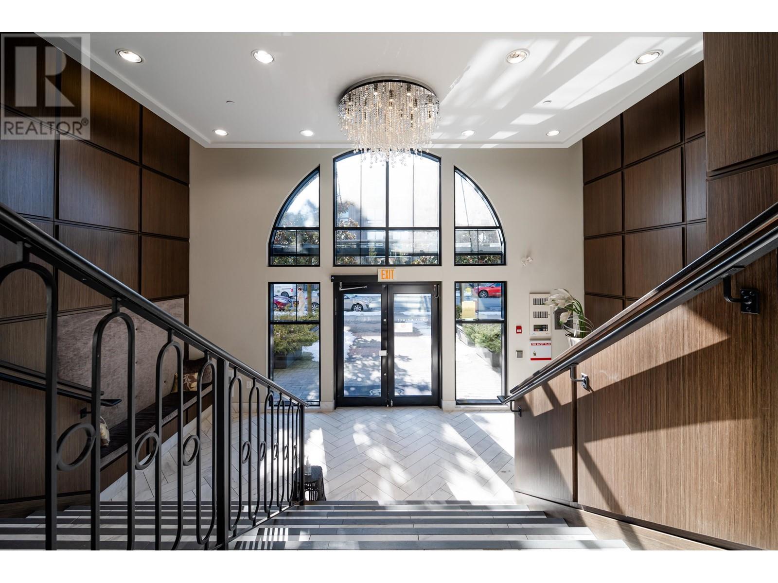 Listing Picture 38 of 38 : 101 9399 ODLIN ROAD, Richmond / 烈治文 - 魯藝地產 Yvonne Lu Group - MLS Medallion Club Member