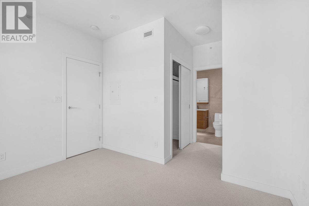 Listing Picture 8 of 12 : 2205 2181 MADISON AVENUE, Burnaby / 本拿比 - 魯藝地產 Yvonne Lu Group - MLS Medallion Club Member