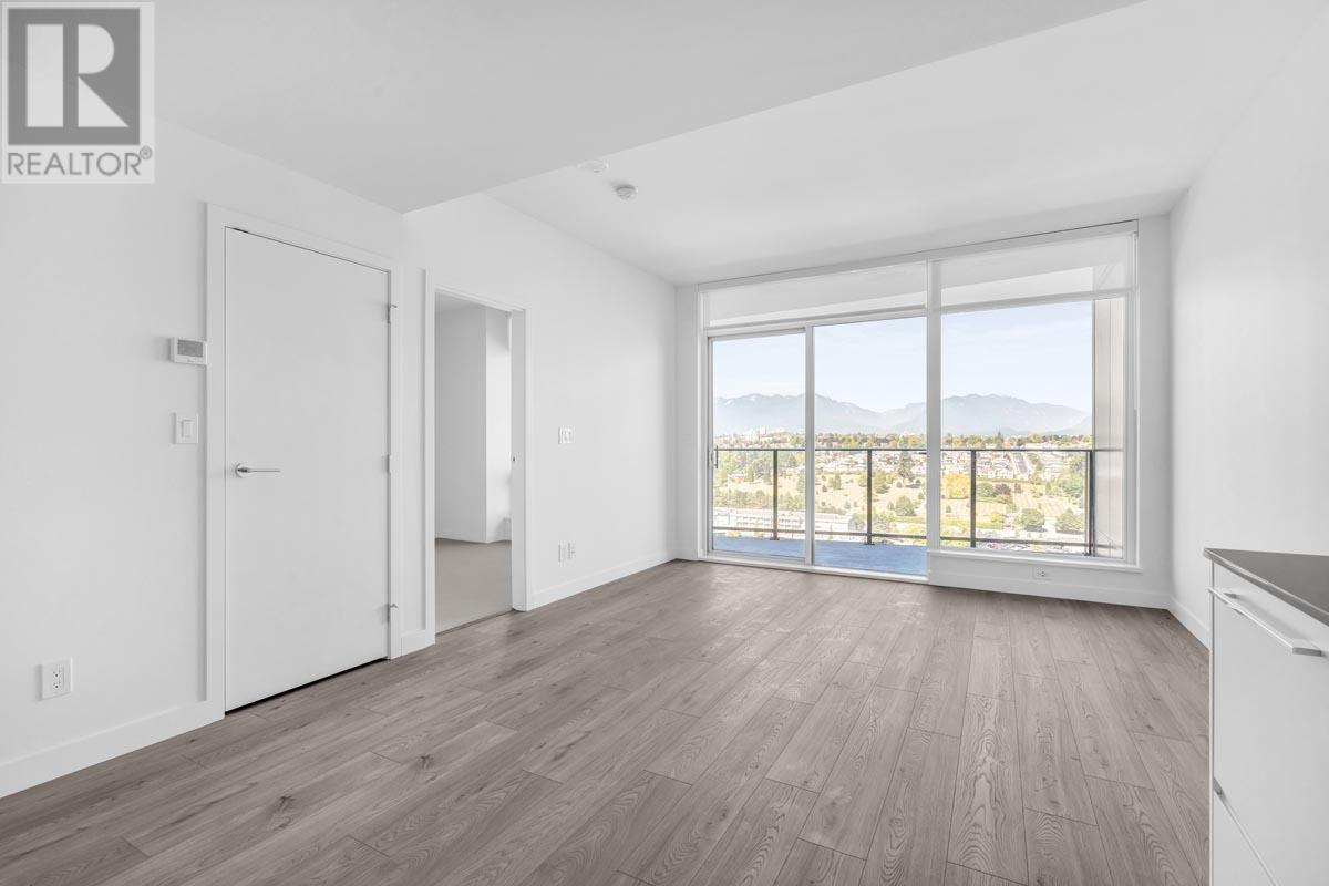 Listing Picture 3 of 12 : 2205 2181 MADISON AVENUE, Burnaby / 本拿比 - 魯藝地產 Yvonne Lu Group - MLS Medallion Club Member