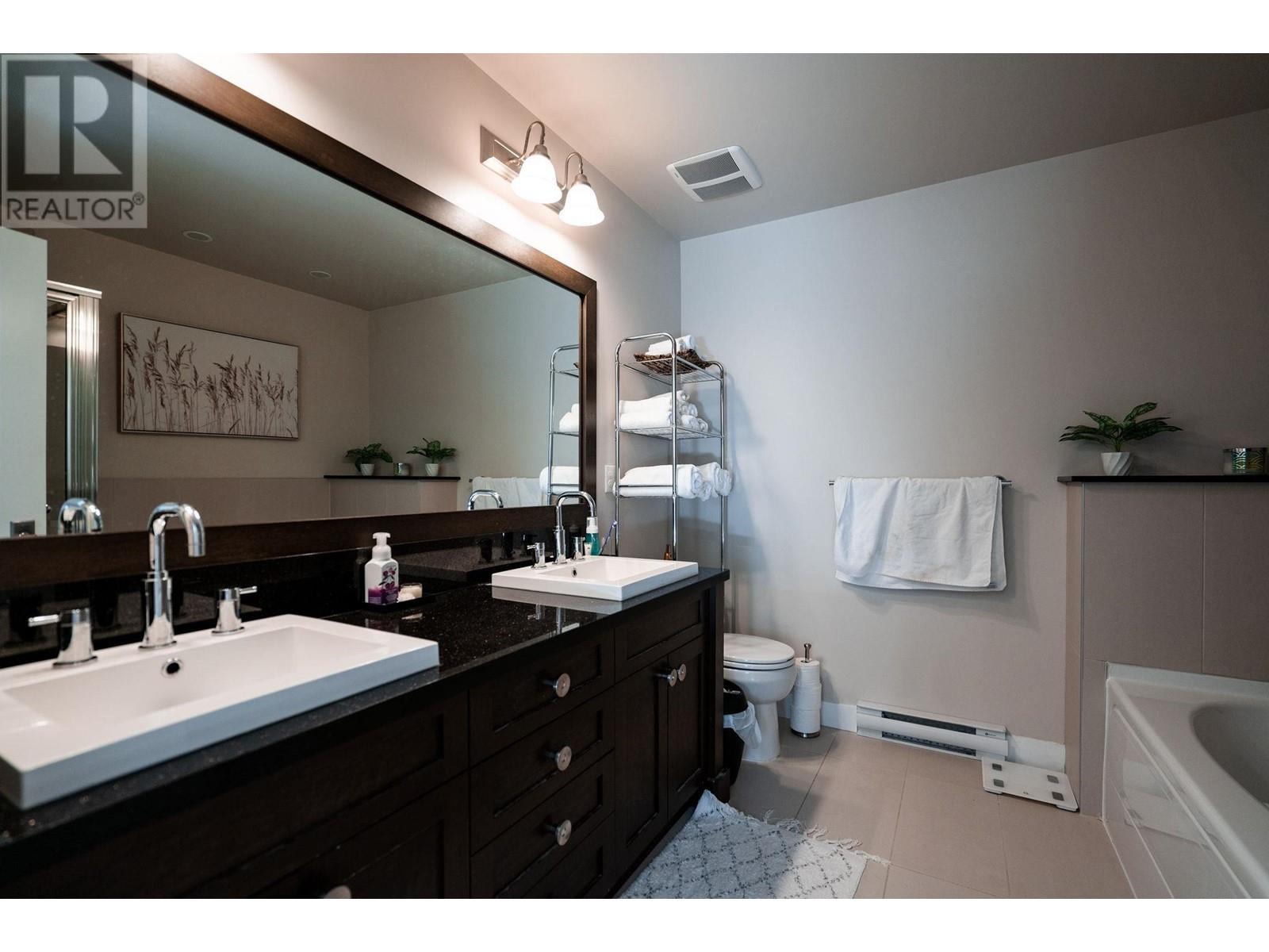 106 1480 Southview Street, Coquitlam, British Columbia  V3E 0G5 - Photo 25 - R2967730