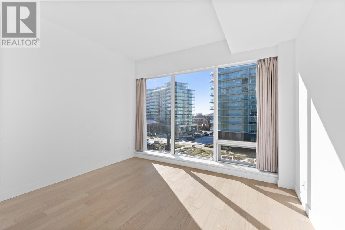 Listing Picture 10 of 39 : 416 6811 PEARSON WAY, Richmond / 烈治文 - 魯藝地產 Yvonne Lu Group - MLS Medallion Club Member
