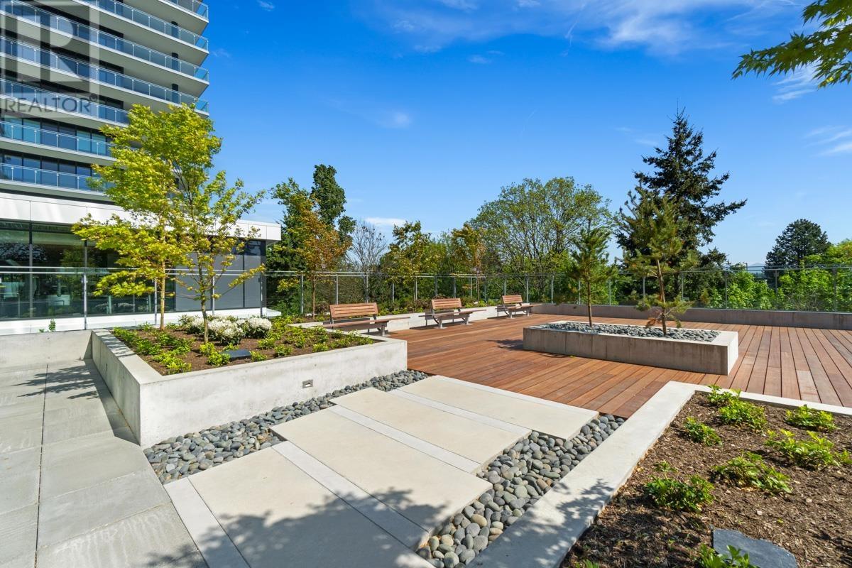Listing Picture 34 of 39 : 416 6811 PEARSON WAY, Richmond / 烈治文 - 魯藝地產 Yvonne Lu Group - MLS Medallion Club Member