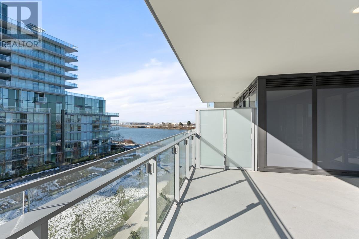Listing Picture 9 of 39 : 416 6811 PEARSON WAY, Richmond / 烈治文 - 魯藝地產 Yvonne Lu Group - MLS Medallion Club Member