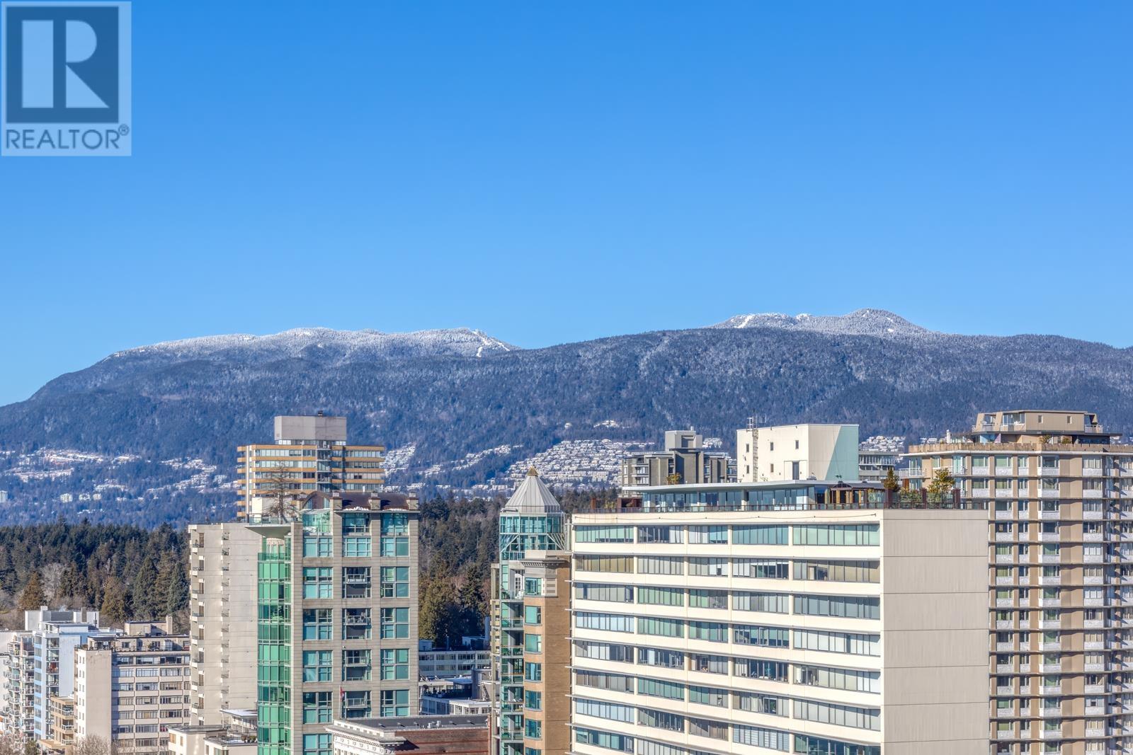 Listing Picture 26 of 35 : 1606 1221 BIDWELL STREET, Vancouver / 溫哥華 - 魯藝地產 Yvonne Lu Group - MLS Medallion Club Member