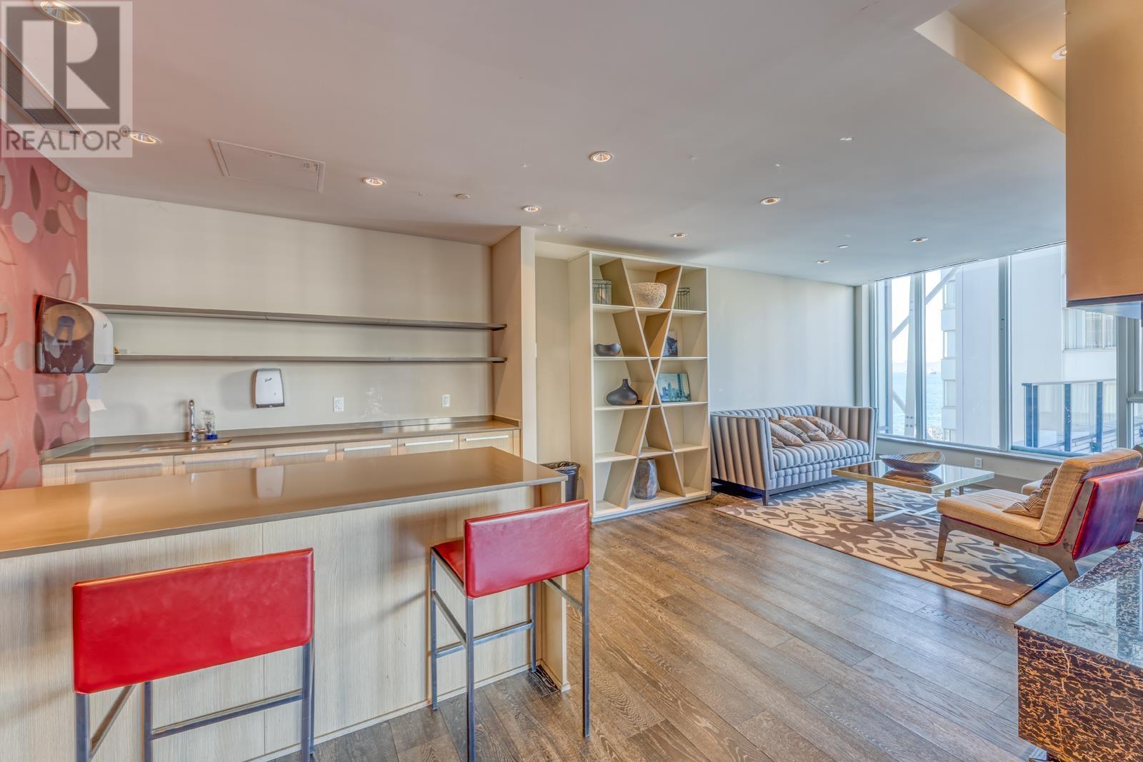 Listing Picture 30 of 35 : 1606 1221 BIDWELL STREET, Vancouver / 溫哥華 - 魯藝地產 Yvonne Lu Group - MLS Medallion Club Member