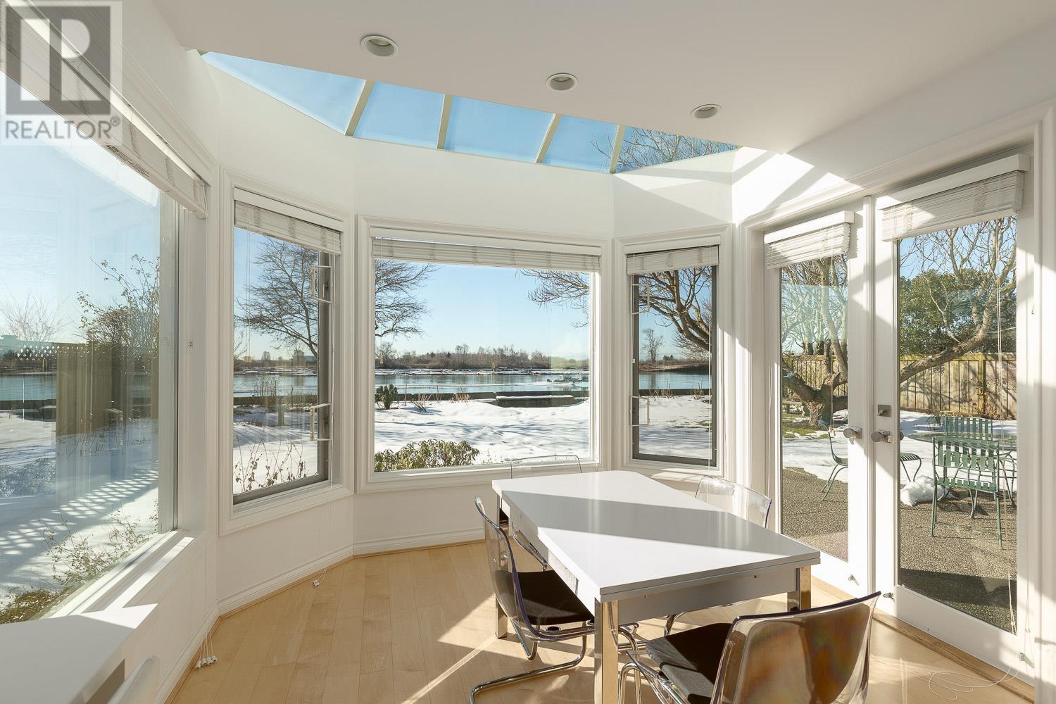 Listing Picture 2 of 40 : 3478 DEERING ISLAND PLACE, Vancouver / 溫哥華 - 魯藝地產 Yvonne Lu Group - MLS Medallion Club Member