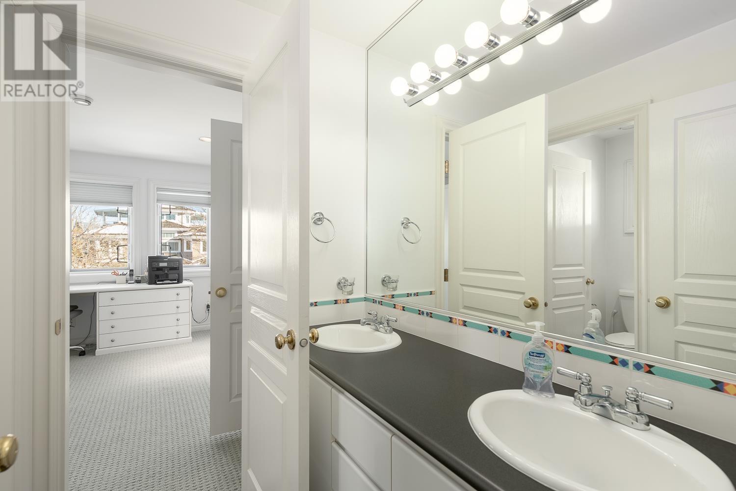 Listing Picture 29 of 40 : 3478 DEERING ISLAND PLACE, Vancouver / 溫哥華 - 魯藝地產 Yvonne Lu Group - MLS Medallion Club Member