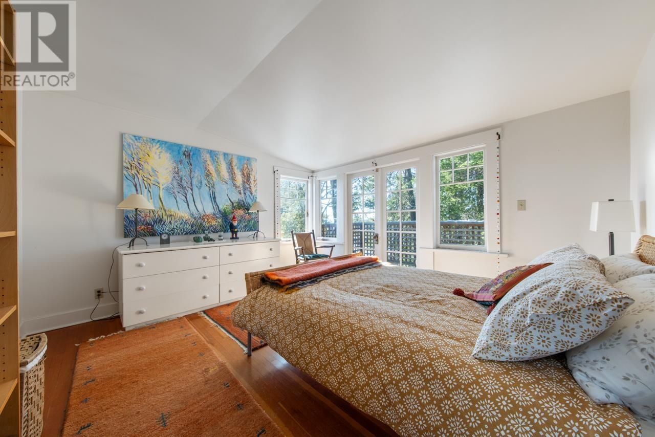 Listing Picture 20 of 32 : 396 E 47TH AVENUE, Vancouver / 溫哥華 - 魯藝地產 Yvonne Lu Group - MLS Medallion Club Member