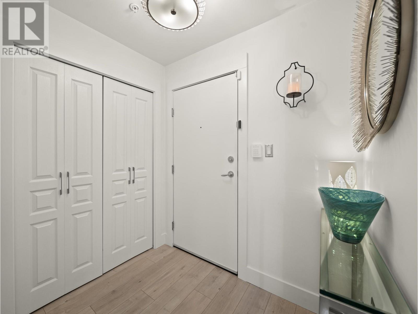 311 2951 Silver Springs Boulevard, Coquitlam, British Columbia  V3E 3S4 - Photo 4 - R2967575