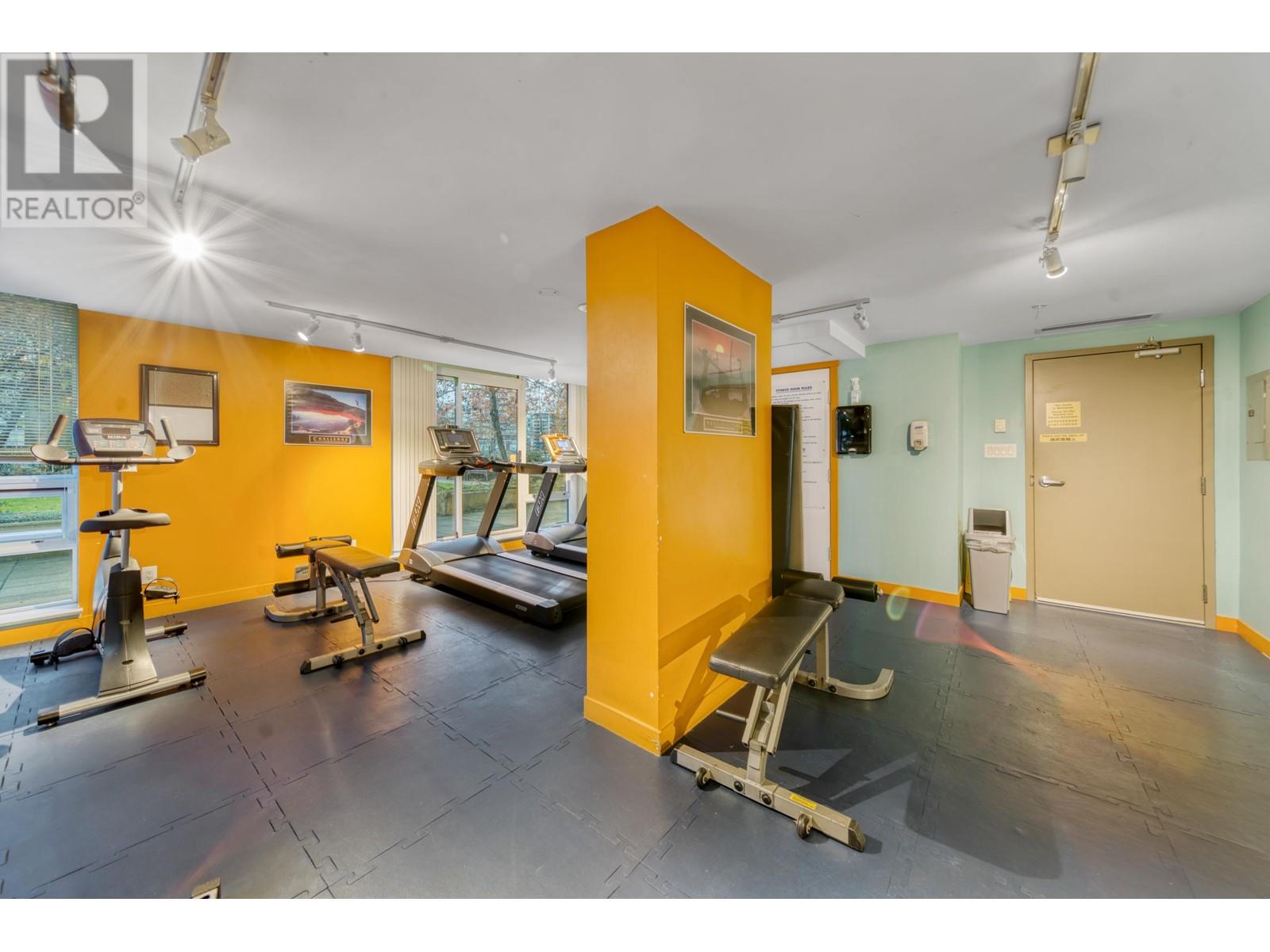 Listing Picture 25 of 30 : 5 7555 ALDERBRIDGE WAY, Richmond / 烈治文 - 魯藝地產 Yvonne Lu Group - MLS Medallion Club Member