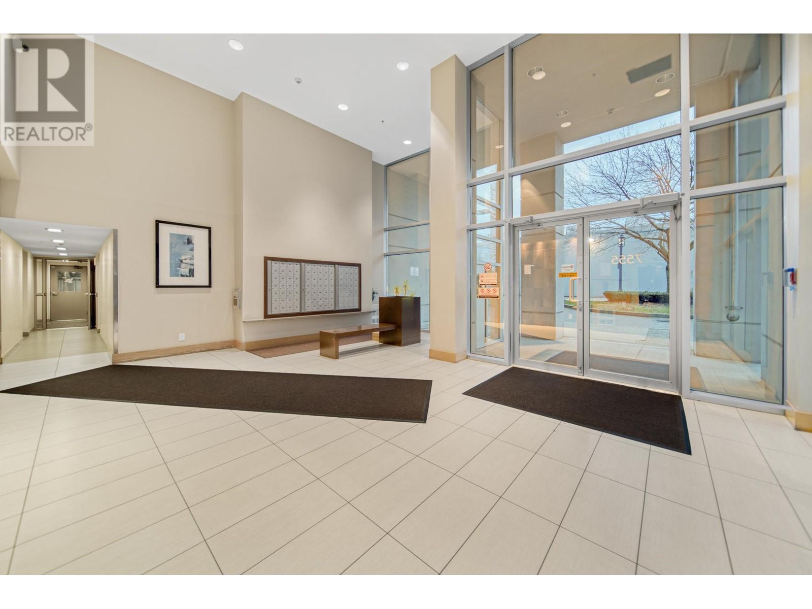 Listing Picture 24 of 30 : 5 7555 ALDERBRIDGE WAY, Richmond / 烈治文 - 魯藝地產 Yvonne Lu Group - MLS Medallion Club Member