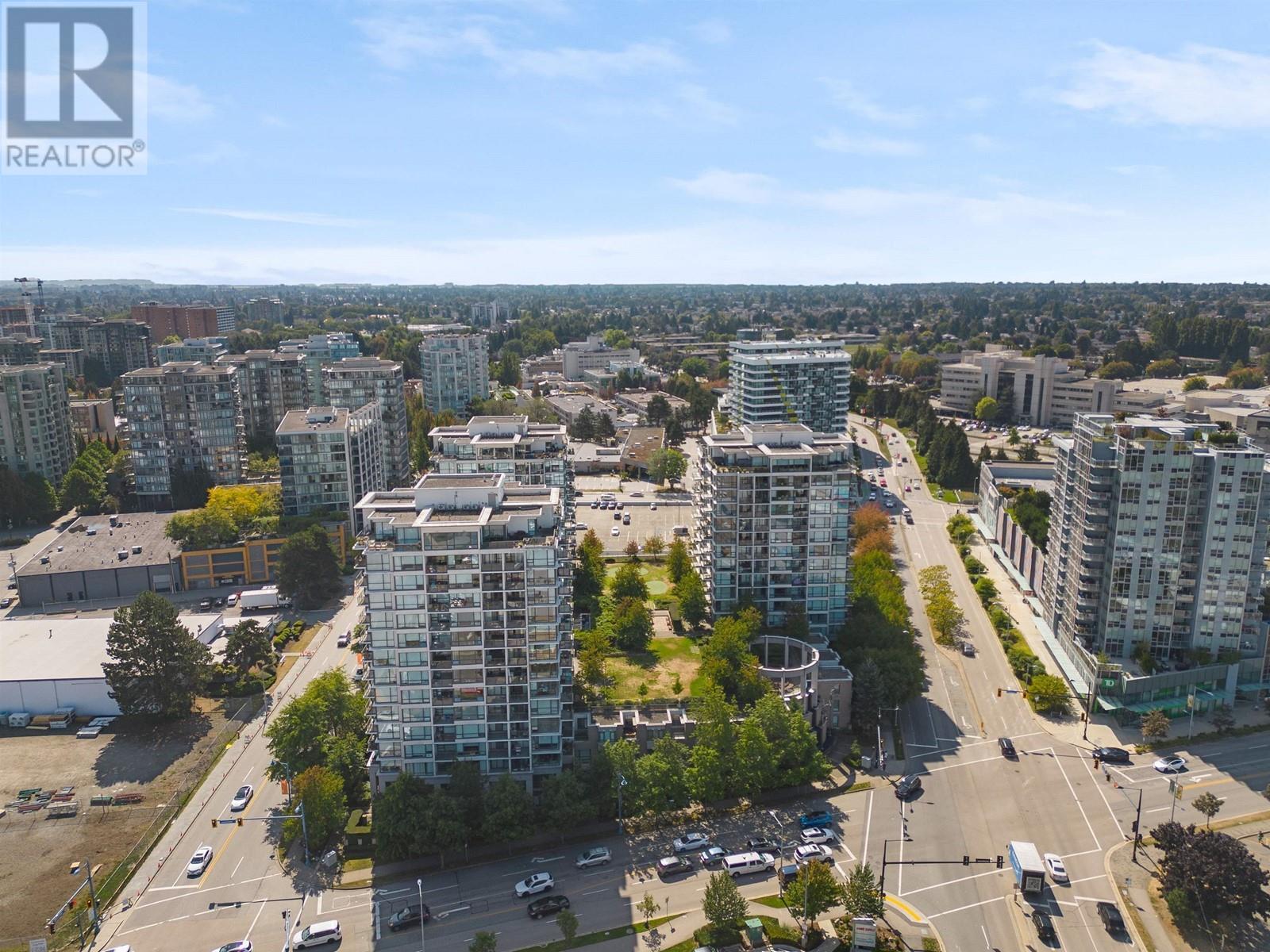 Listing Picture 29 of 30 : 5 7555 ALDERBRIDGE WAY, Richmond / 烈治文 - 魯藝地產 Yvonne Lu Group - MLS Medallion Club Member