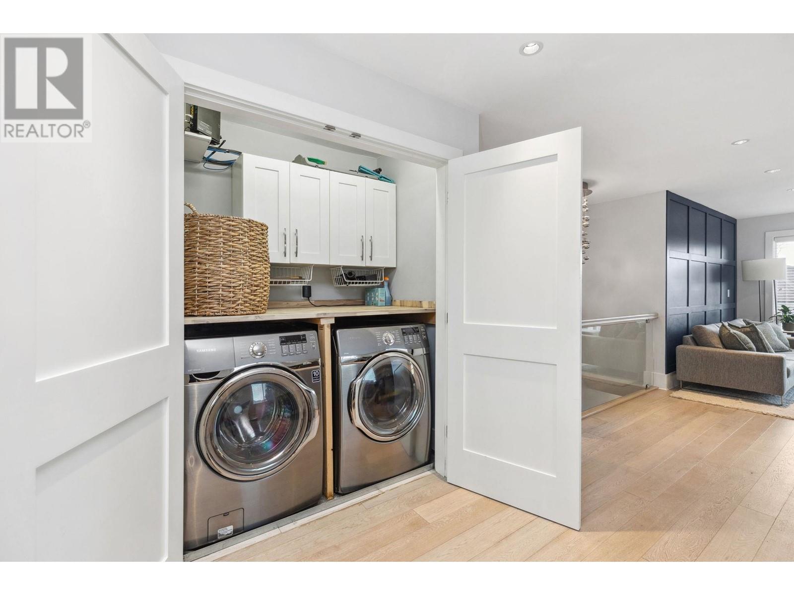 Listing Picture 29 of 40 : 4490 HARRIET STREET, Vancouver / 溫哥華 - 魯藝地產 Yvonne Lu Group - MLS Medallion Club Member