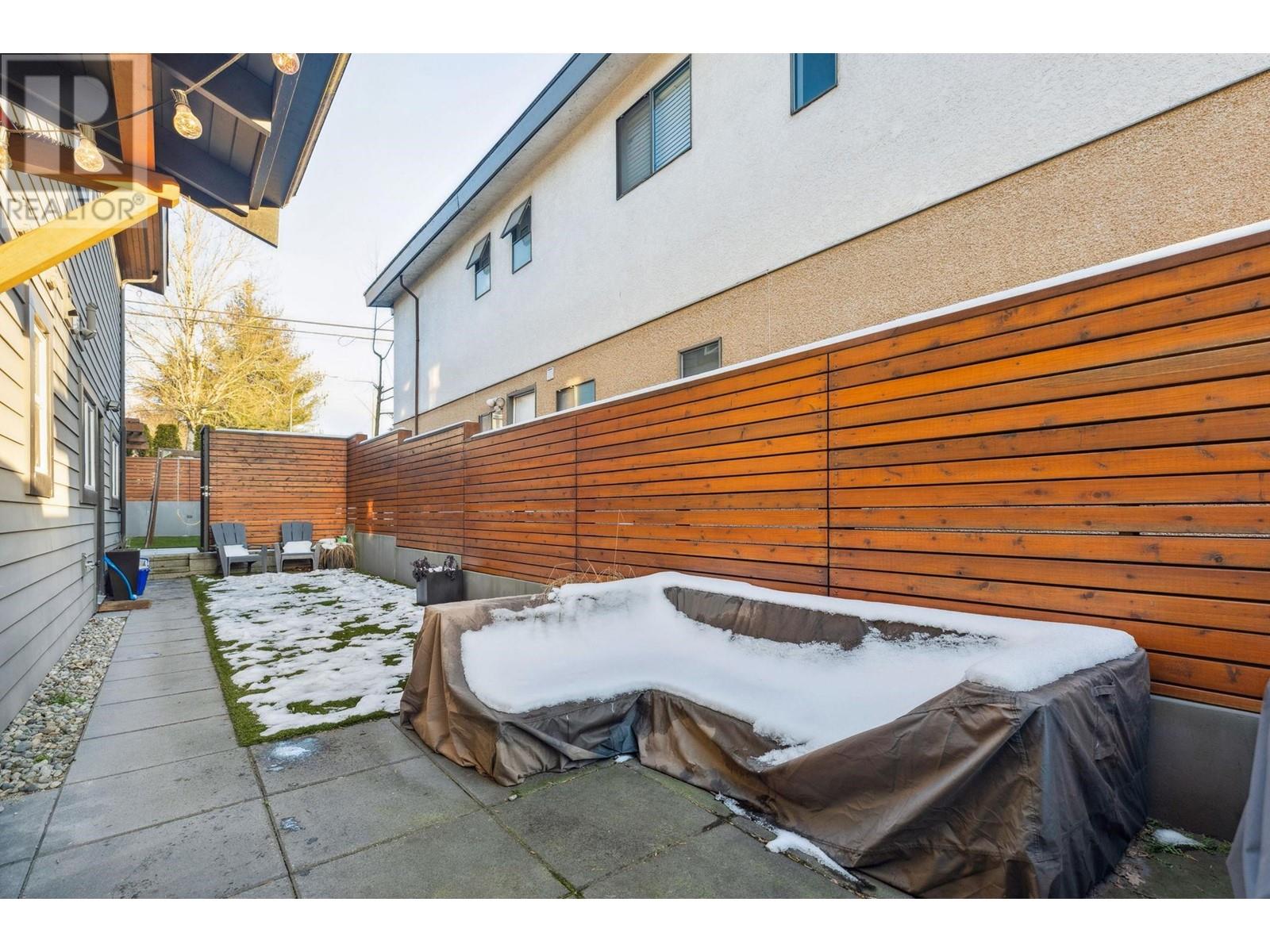 Listing Picture 37 of 40 : 4490 HARRIET STREET, Vancouver / 溫哥華 - 魯藝地產 Yvonne Lu Group - MLS Medallion Club Member