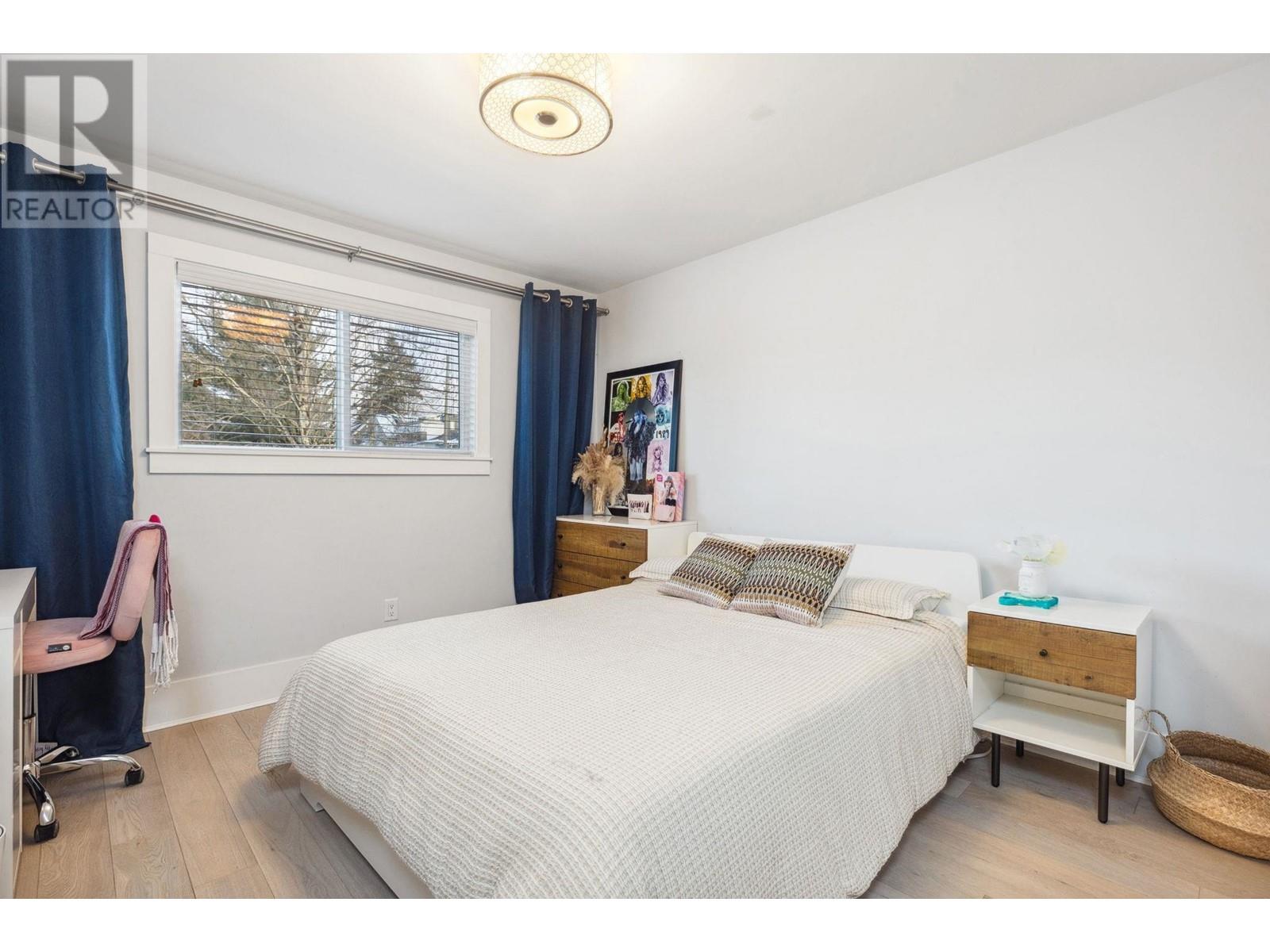 Listing Picture 25 of 40 : 4490 HARRIET STREET, Vancouver / 溫哥華 - 魯藝地產 Yvonne Lu Group - MLS Medallion Club Member