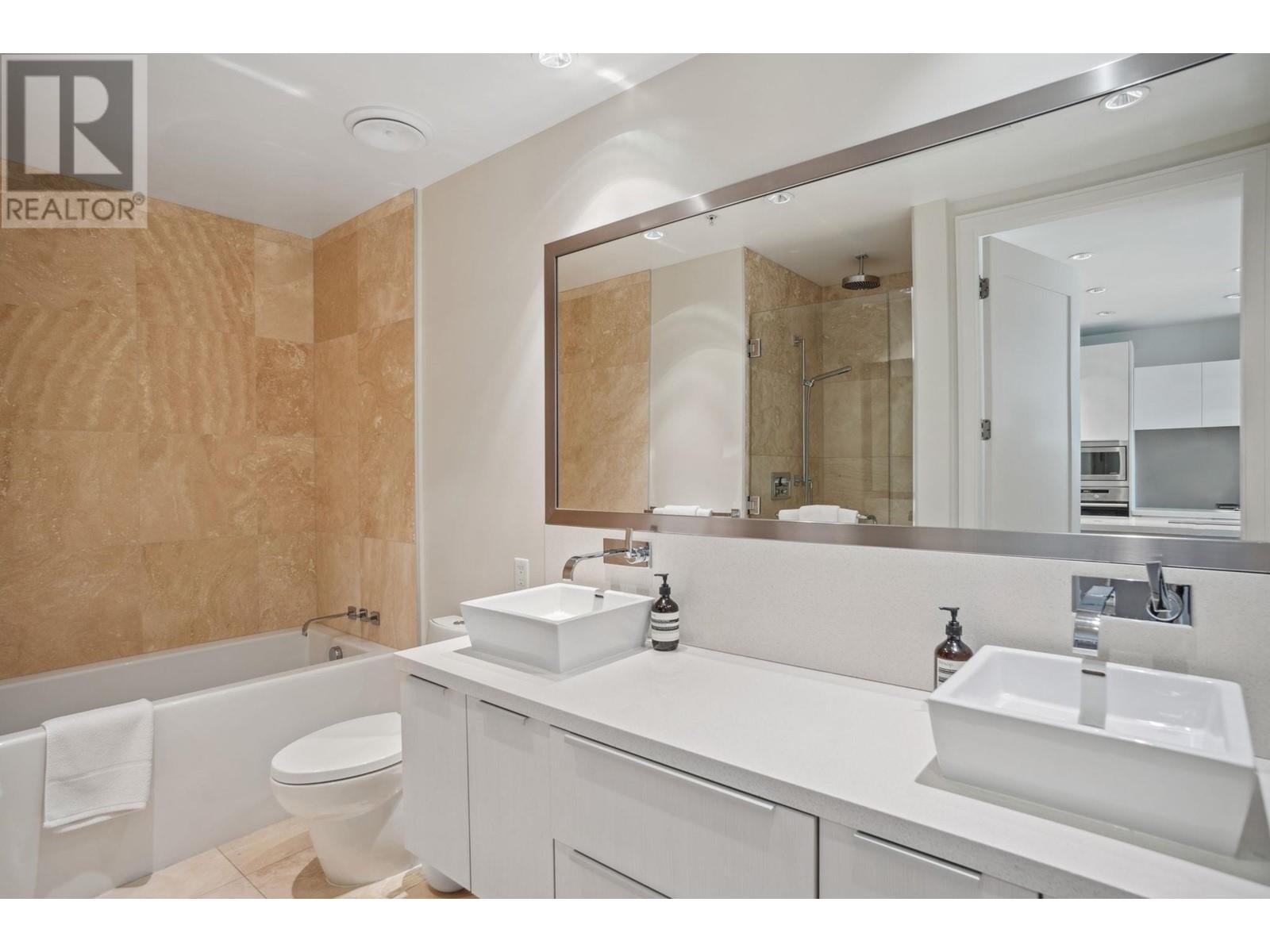 Listing Picture 18 of 40 : 602 181 W 1ST AVENUE, Vancouver / 溫哥華 - 魯藝地產 Yvonne Lu Group - MLS Medallion Club Member