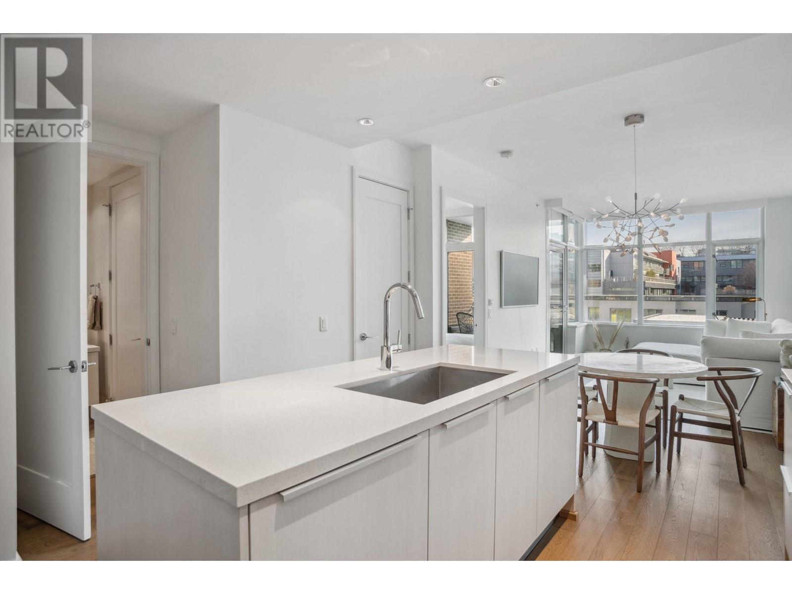 Listing Picture 11 of 40 : 602 181 W 1ST AVENUE, Vancouver / 溫哥華 - 魯藝地產 Yvonne Lu Group - MLS Medallion Club Member