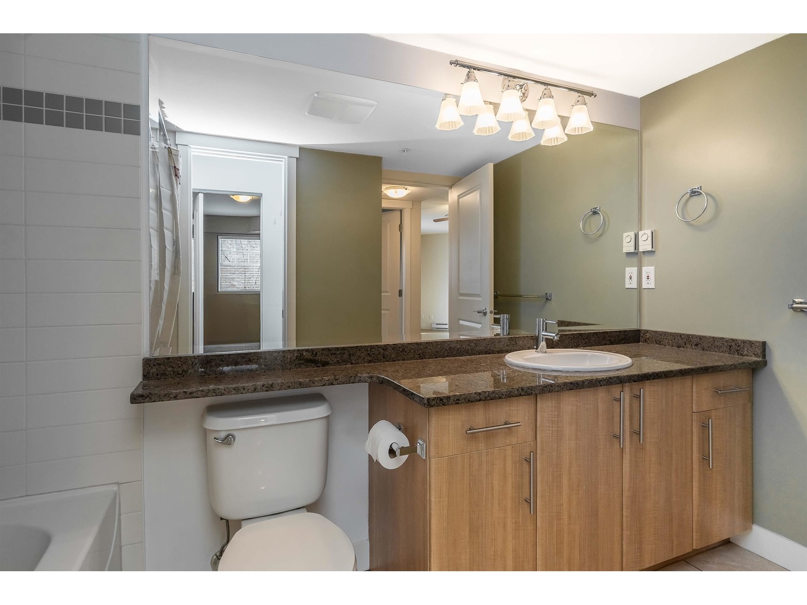 214 19320 65 Avenue, Surrey, British Columbia  V4N 0A3 - Photo 14 - R2967134