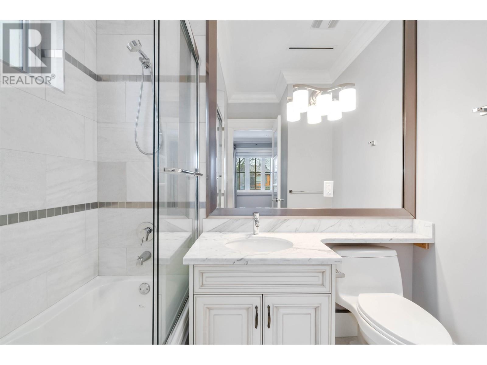 2216 W 21st Avenue, Vancouver, British Columbia  V6L 1J5 - Photo 26 - R2967726