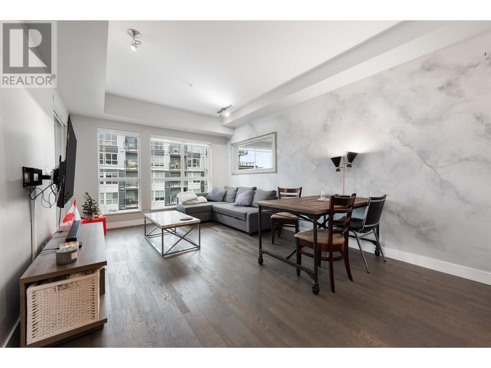 Listing Picture 7 of 32 : 516 10033 RIVER DRIVE, Richmond / 烈治文 - 魯藝地產 Yvonne Lu Group - MLS Medallion Club Member