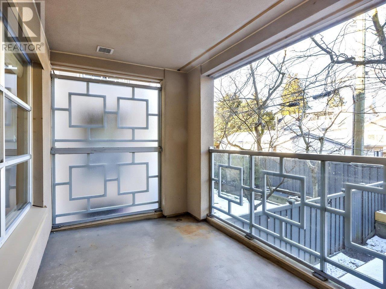 211 2983 W 4th Avenue, Vancouver, British Columbia  V6K 1R5 - Photo 11 - R2967808