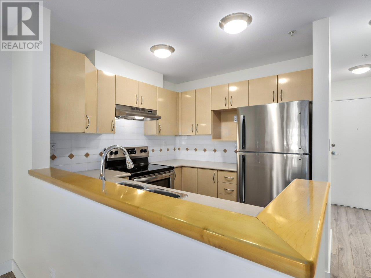 211 2983 W 4th Avenue, Vancouver, British Columbia  V6K 1R5 - Photo 14 - R2967808