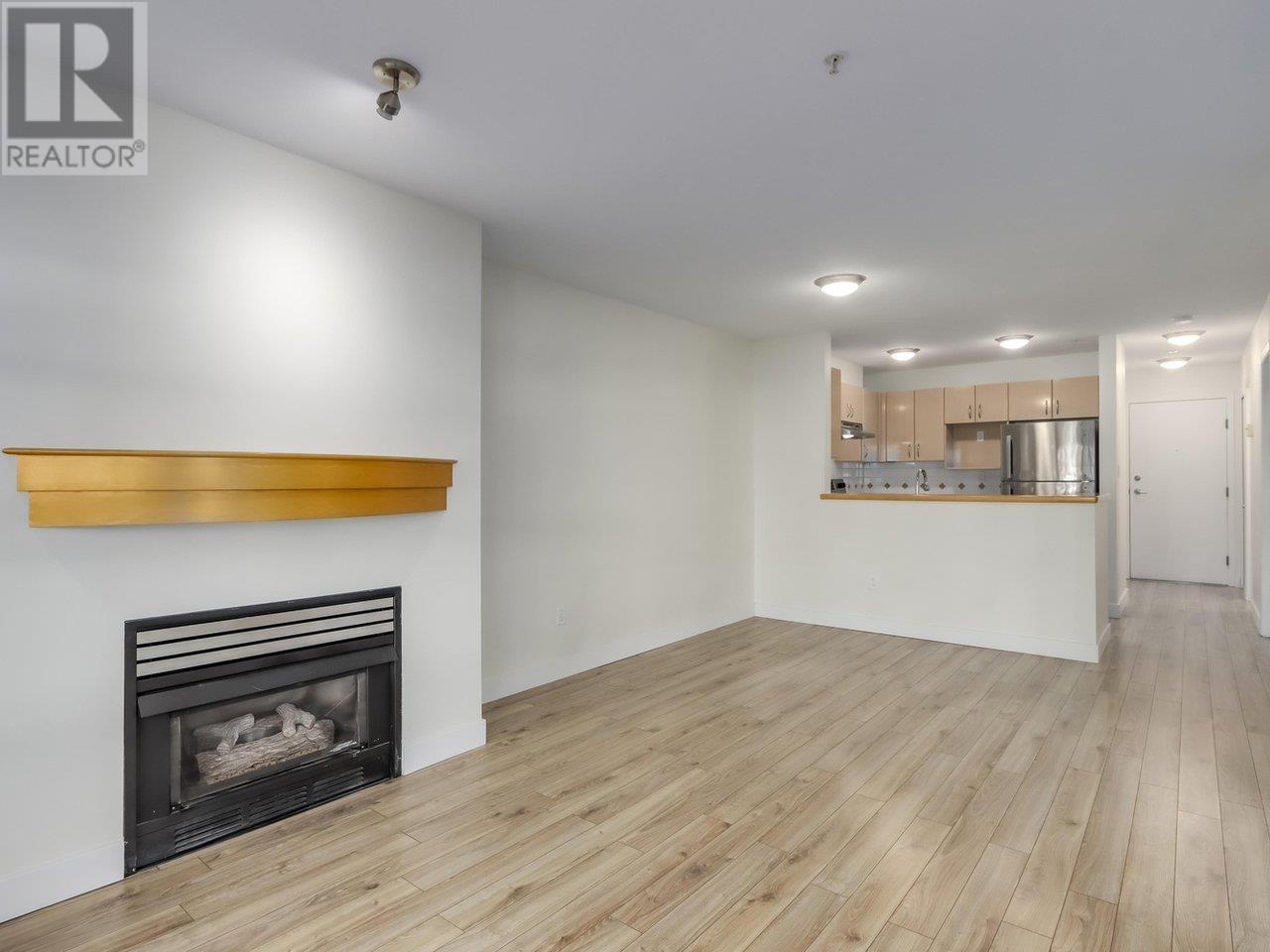 211 2983 W 4th Avenue, Vancouver, British Columbia  V6K 1R5 - Photo 9 - R2967808