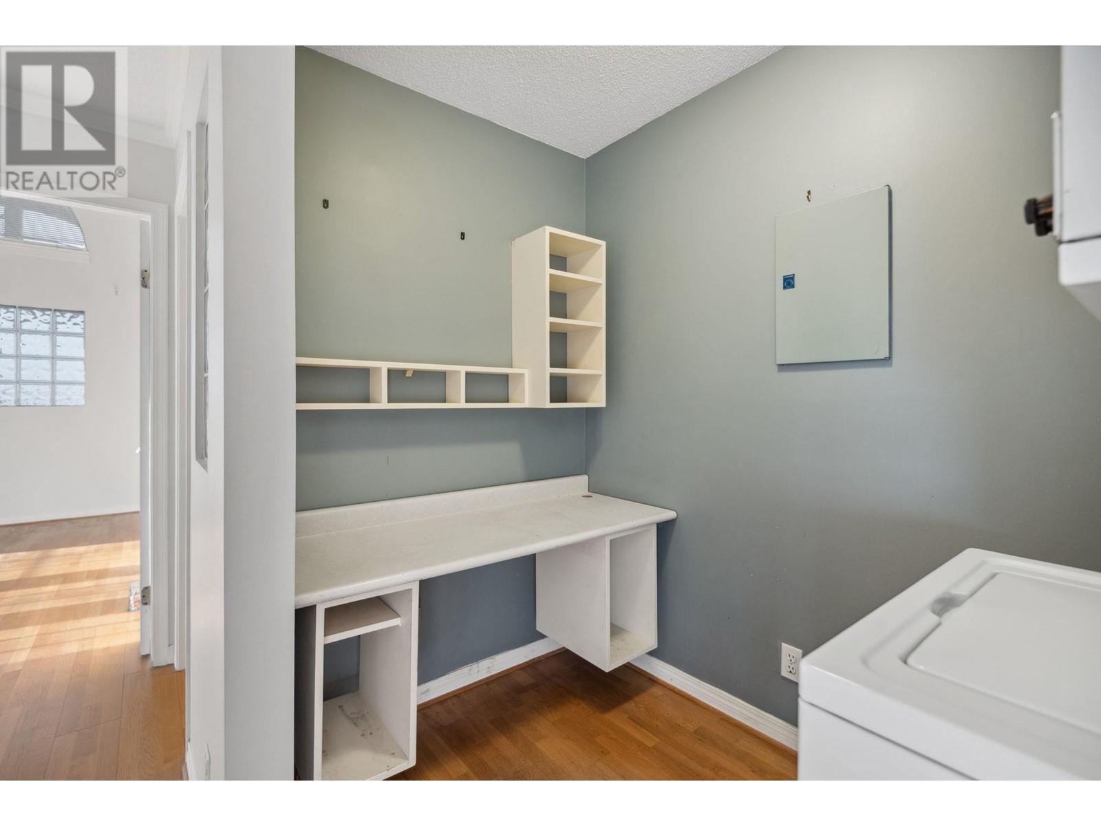 Listing Picture 17 of 25 : 403 1525 PENDRELL STREET, Vancouver / 溫哥華 - 魯藝地產 Yvonne Lu Group - MLS Medallion Club Member