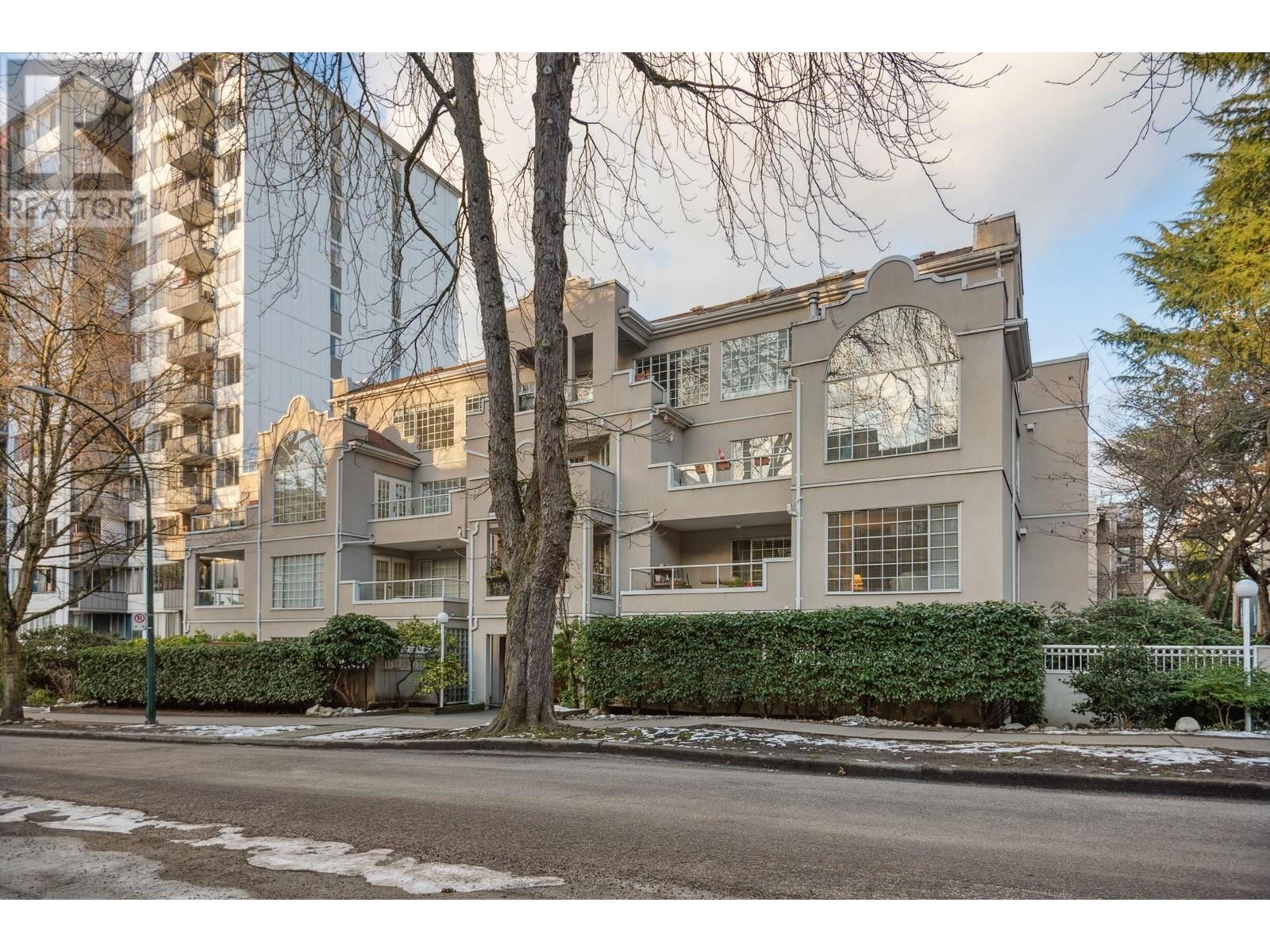 Listing Picture 20 of 25 : 403 1525 PENDRELL STREET, Vancouver / 溫哥華 - 魯藝地產 Yvonne Lu Group - MLS Medallion Club Member