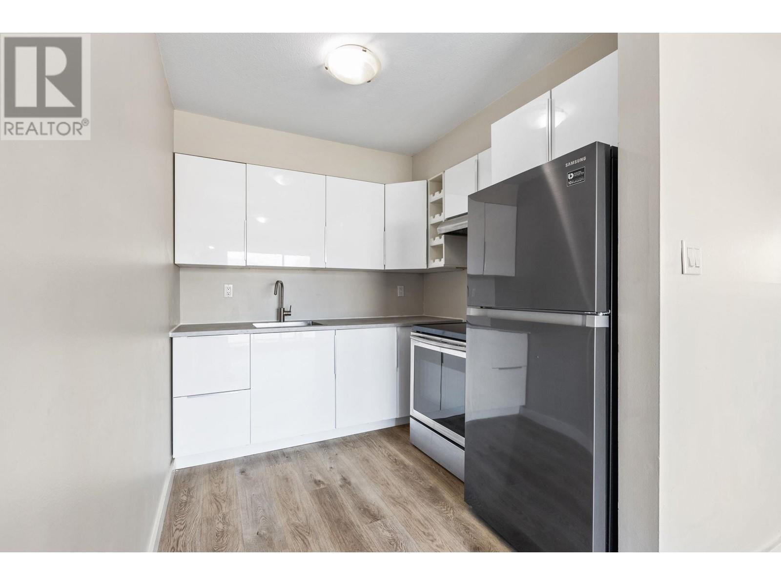 201 212 Forbes Avenue, North Vancouver, British Columbia  V7M 3E5 - Photo 4 - R2967850