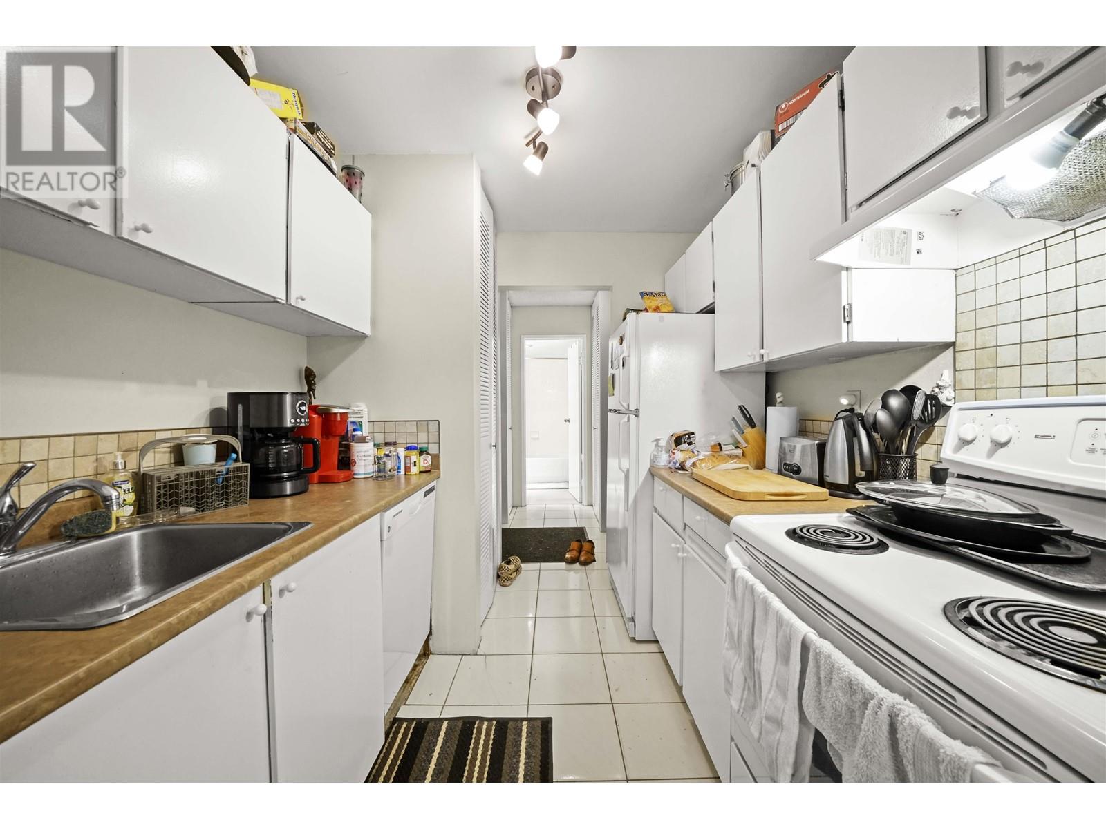 Property at 203 9584 MANCHESTER DRIVE image 3