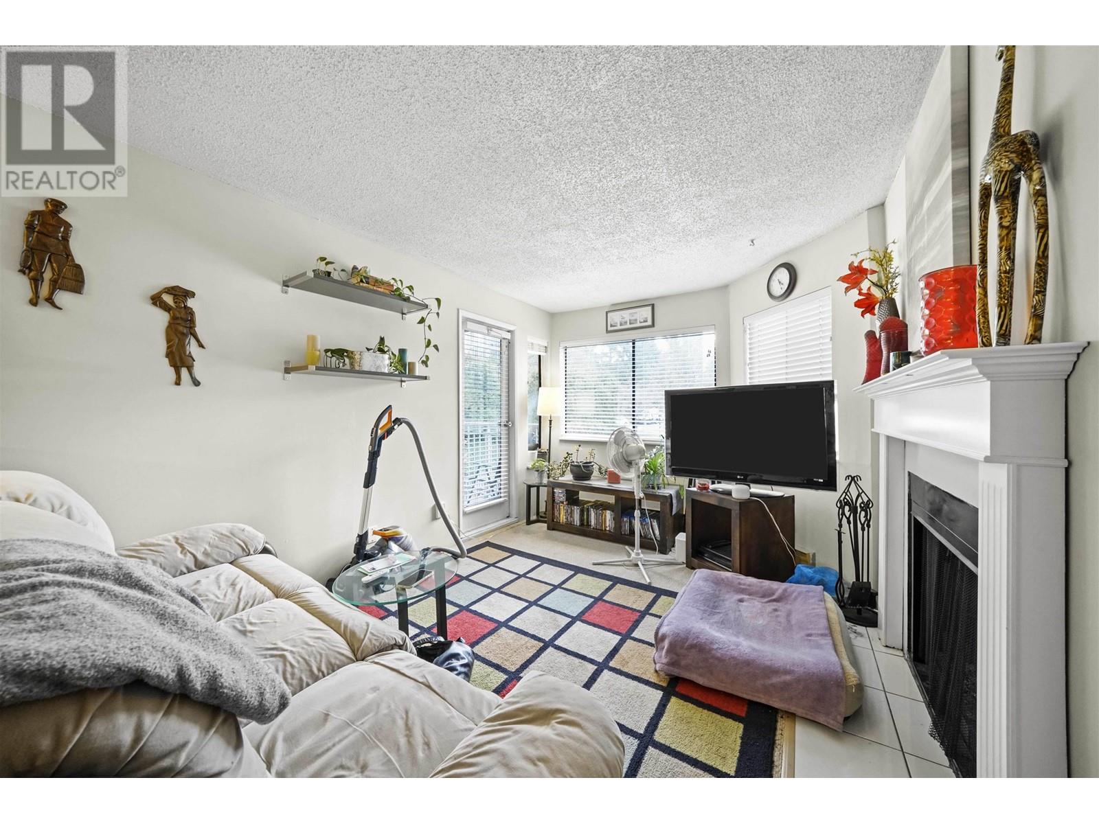 203 9584 Manchester Drive, Burnaby, British Columbia  V3N 4R1 - Photo 6 - R2967852