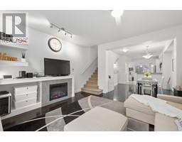12 1299 COAST MERIDIAN ROAD, Coquitlam, British Columbia