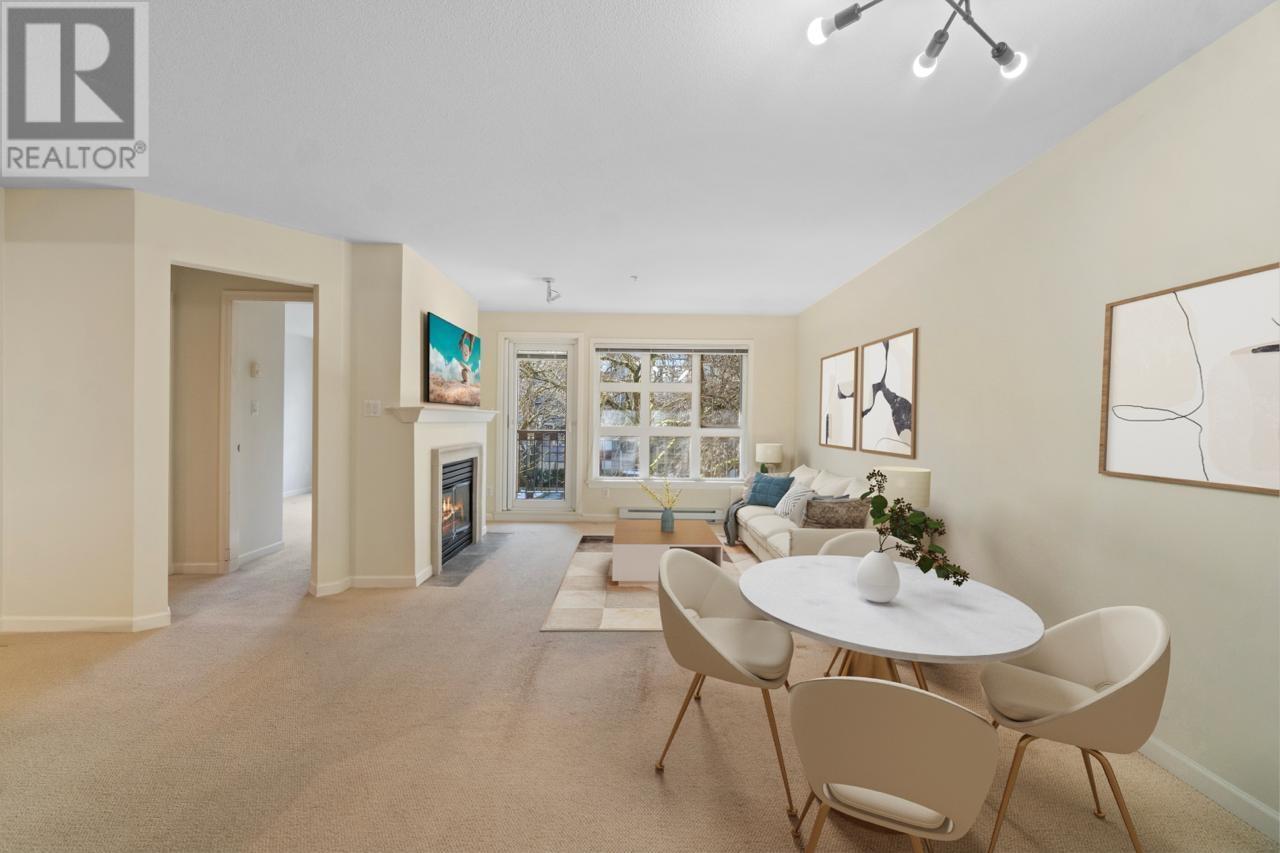 Listing Picture 5 of 25 : 211 2161 W 12TH AVENUE, Vancouver / 溫哥華 - 魯藝地產 Yvonne Lu Group - MLS Medallion Club Member