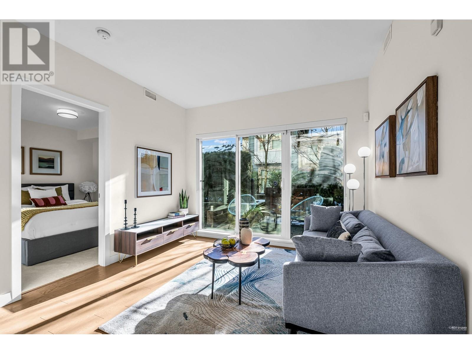 Listing Picture 7 of 25 : 105 10177 RIVER DRIVE, Richmond / 烈治文 - 魯藝地產 Yvonne Lu Group - MLS Medallion Club Member
