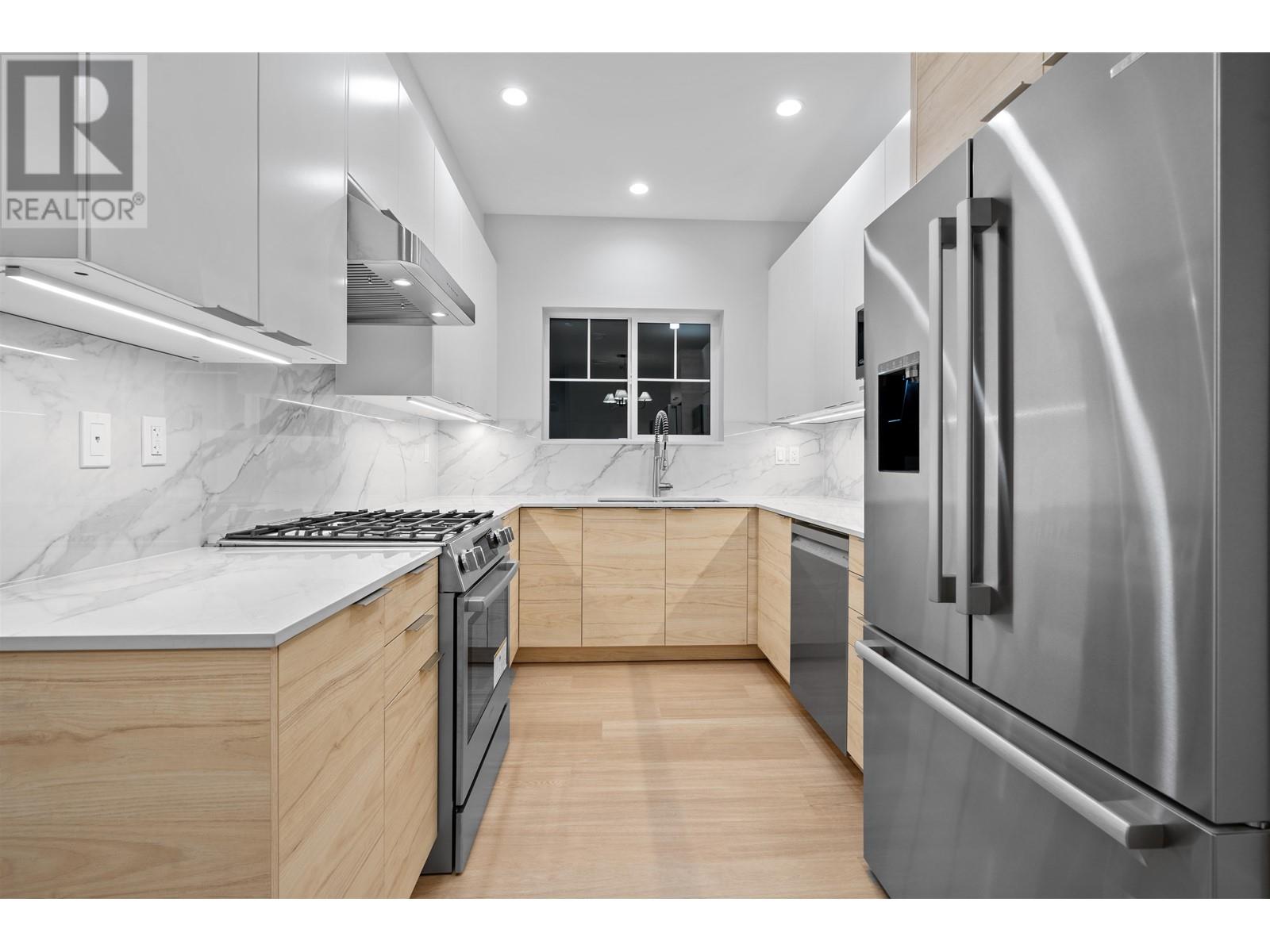 1 4423 W 16th Avenue, Vancouver, British Columbia  V6R 3E7 - Photo 12 - R2967101
