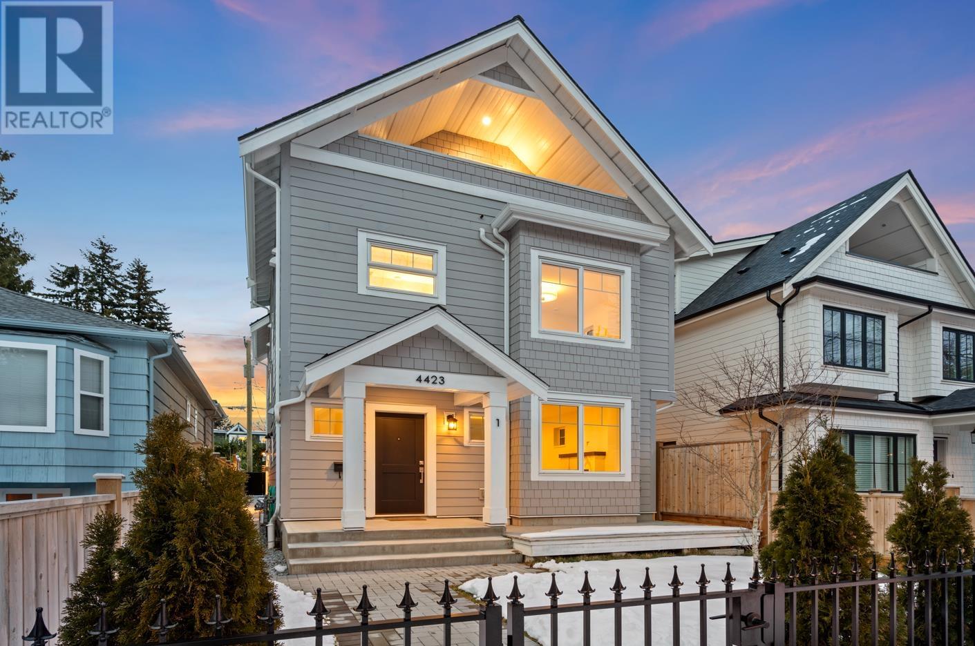 2 4423 W 16th Avenue, Vancouver, British Columbia  V6R 3E7 - Photo 2 - R2967106