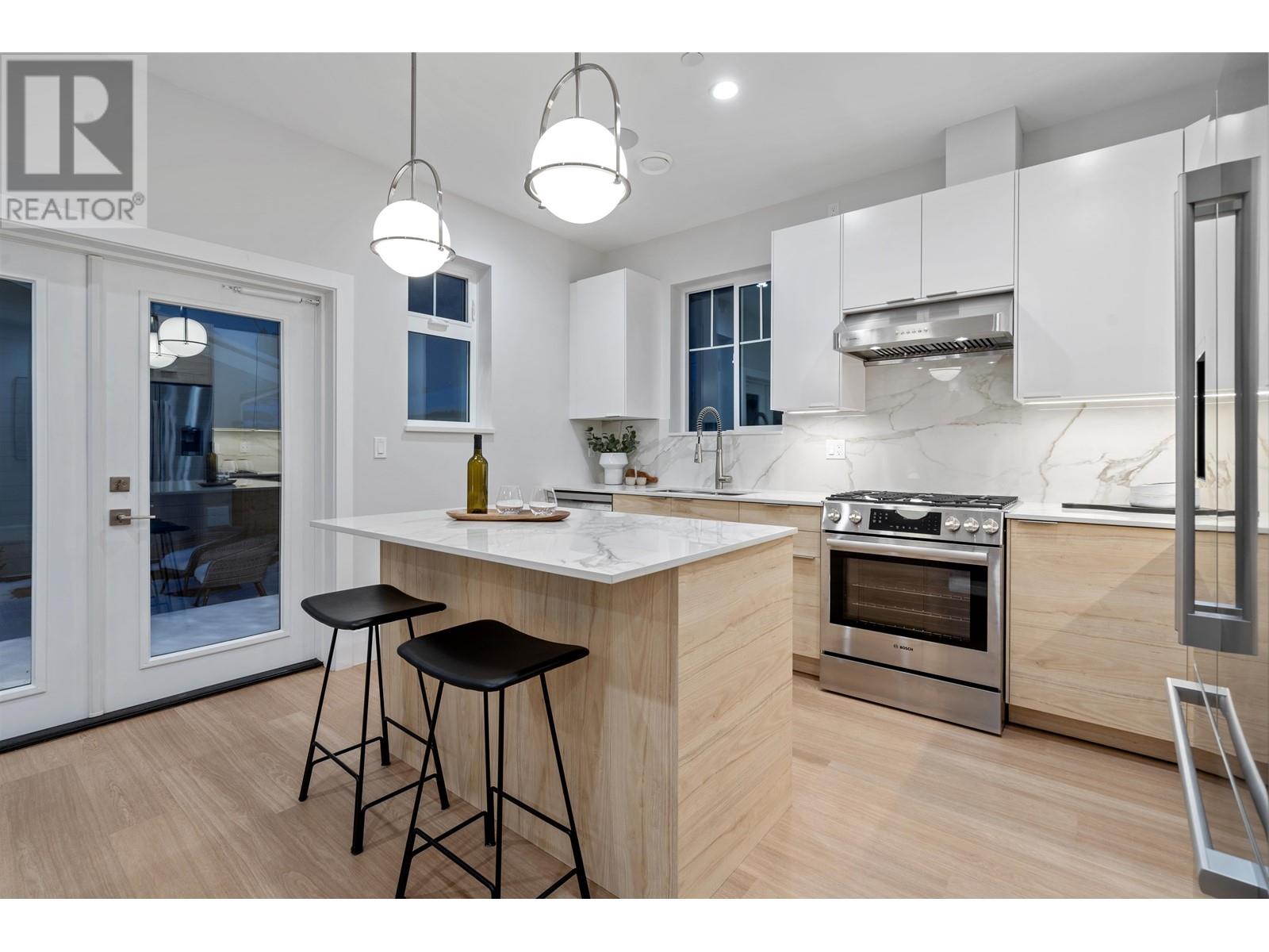 2 4423 W 16th Avenue, Vancouver, British Columbia  V6R 3E7 - Photo 11 - R2967106