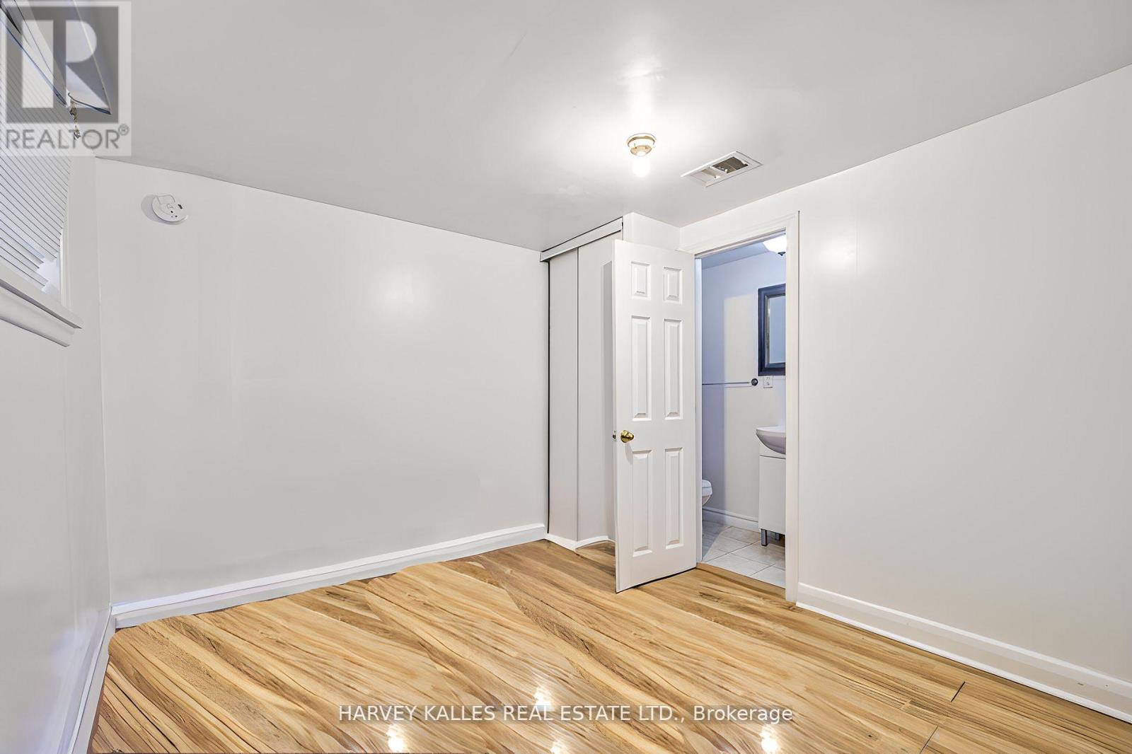 40 Dominion Road, Toronto (Long Branch), Ontario  M8W 1J7 - Photo 15 - W11977475