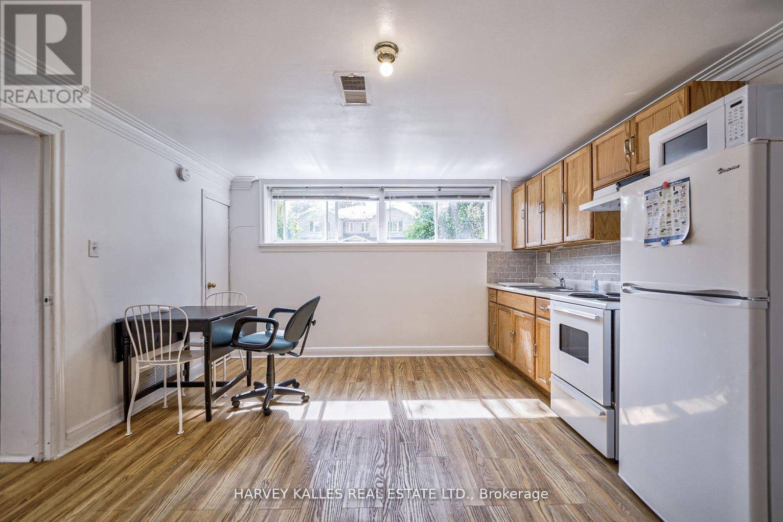 40 Dominion Road, Toronto (Long Branch), Ontario  M8W 1J7 - Photo 18 - W11977475