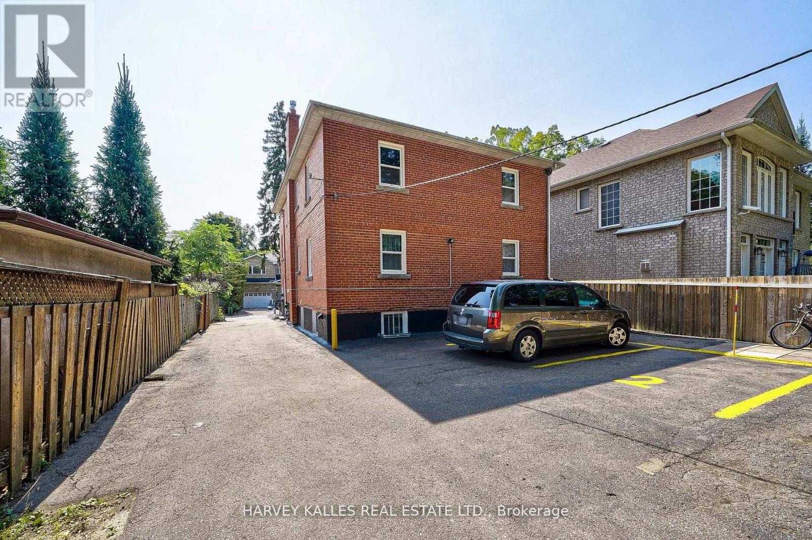 40 Dominion Road, Toronto (Long Branch), Ontario  M8W 1J7 - Photo 5 - W11977475