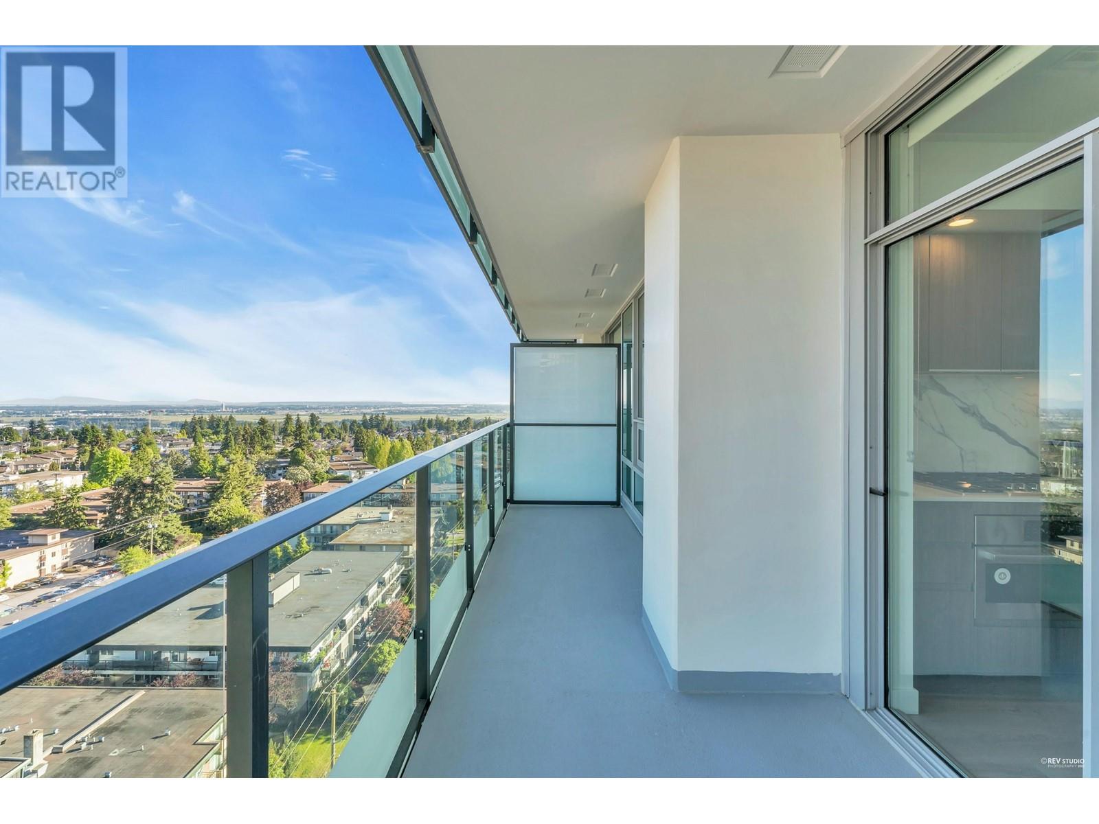 Listing Picture 29 of 34 : 1502 6463 SILVER AVENUE, Burnaby / 本拿比 - 魯藝地產 Yvonne Lu Group - MLS Medallion Club Member