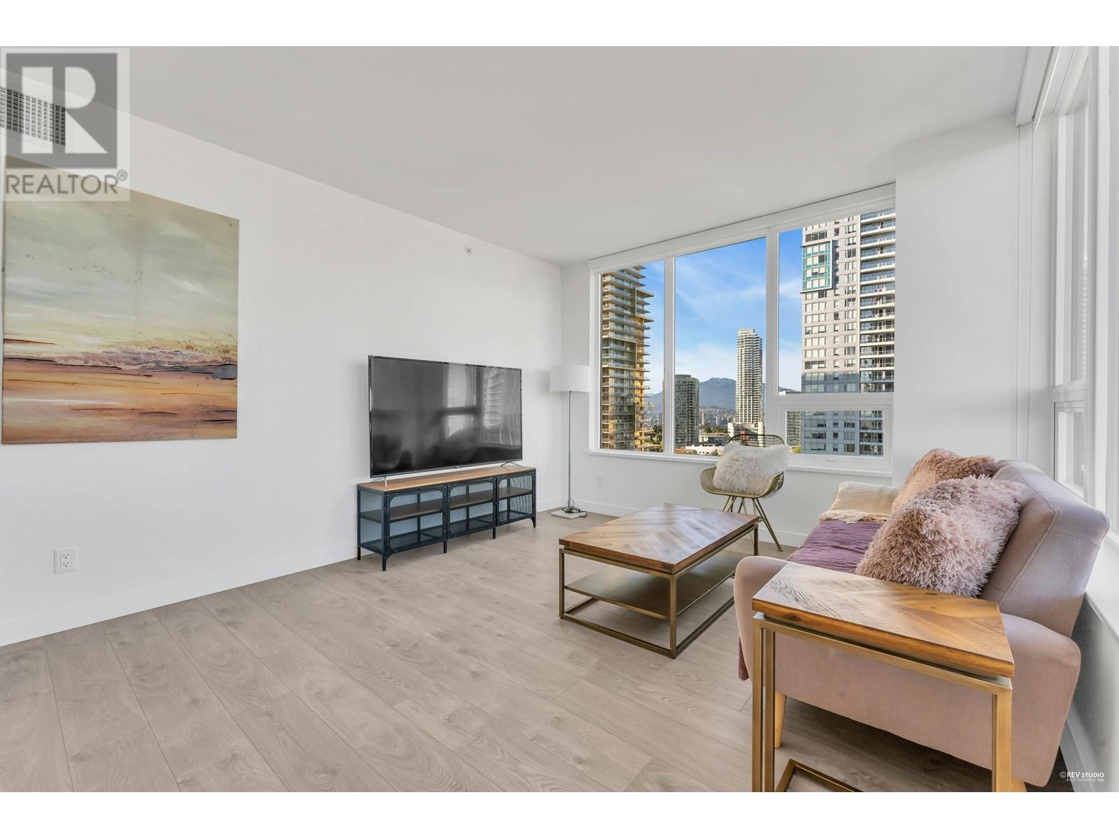 Listing Picture 4 of 34 : 1502 6463 SILVER AVENUE, Burnaby / 本拿比 - 魯藝地產 Yvonne Lu Group - MLS Medallion Club Member