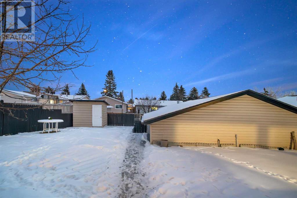 Property at 748 Rundleridge Drive NE image 5