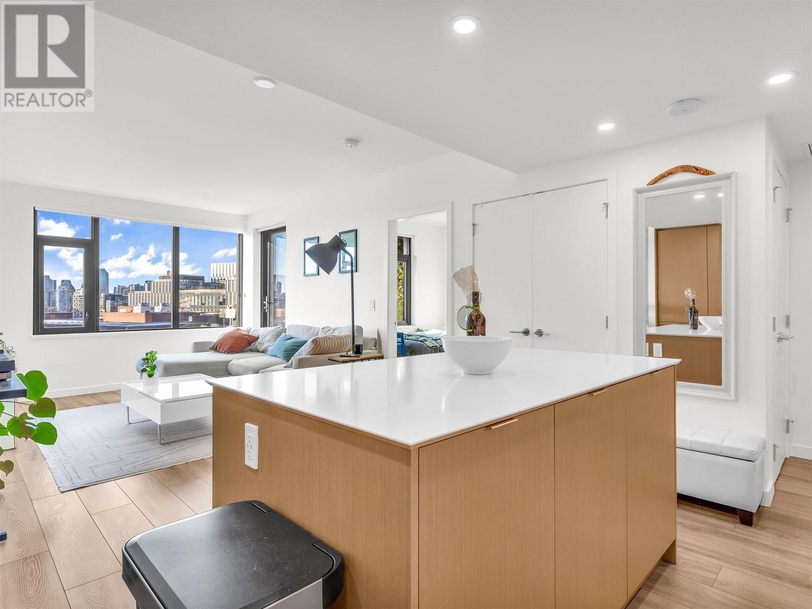 Listing Picture 10 of 32 : 606 210 E 5TH AVENUE, Vancouver / 溫哥華 - 魯藝地產 Yvonne Lu Group - MLS Medallion Club Member