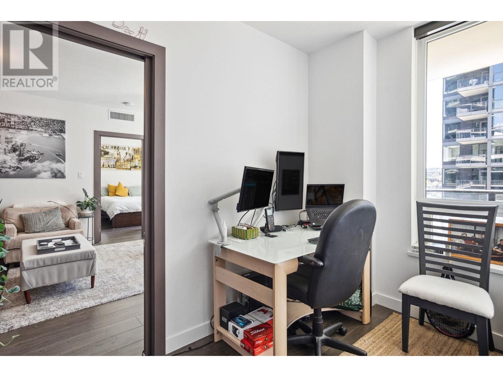 Listing Picture 13 of 32 : 1051 38 SMITHE STREET, Vancouver / 溫哥華 - 魯藝地產 Yvonne Lu Group - MLS Medallion Club Member