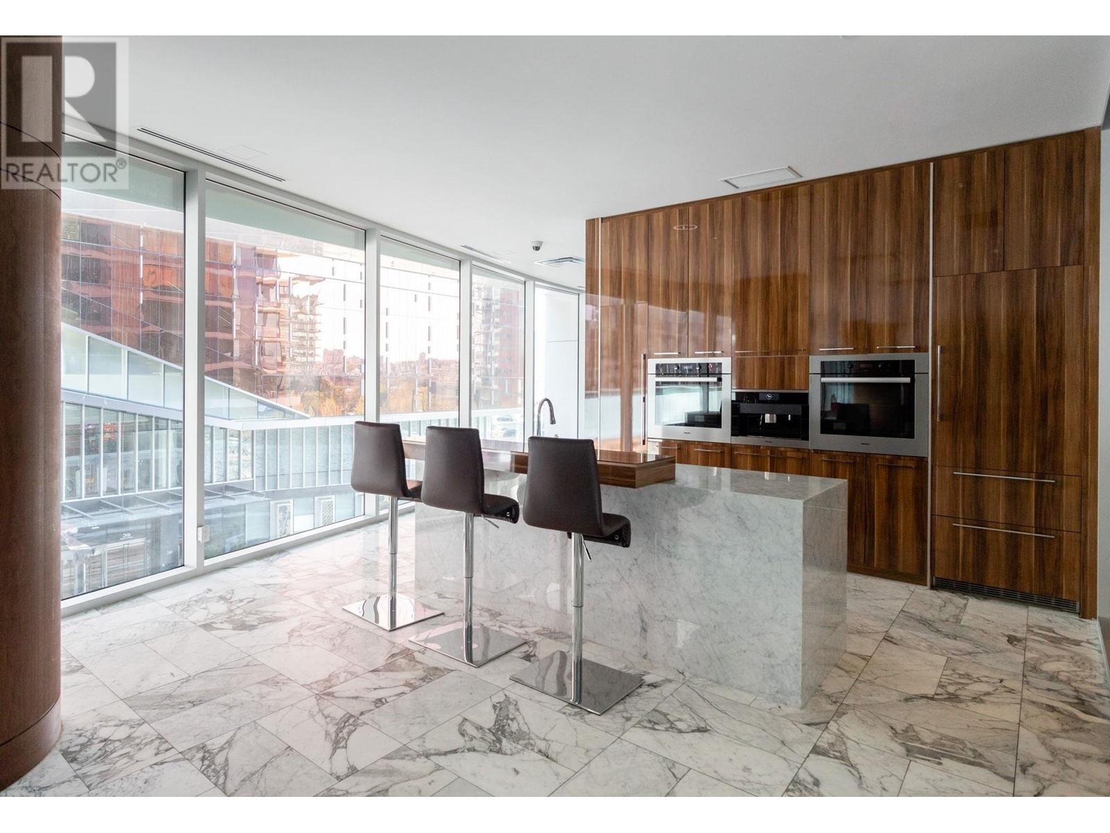 Listing Picture 32 of 32 : 1051 38 SMITHE STREET, Vancouver / 溫哥華 - 魯藝地產 Yvonne Lu Group - MLS Medallion Club Member