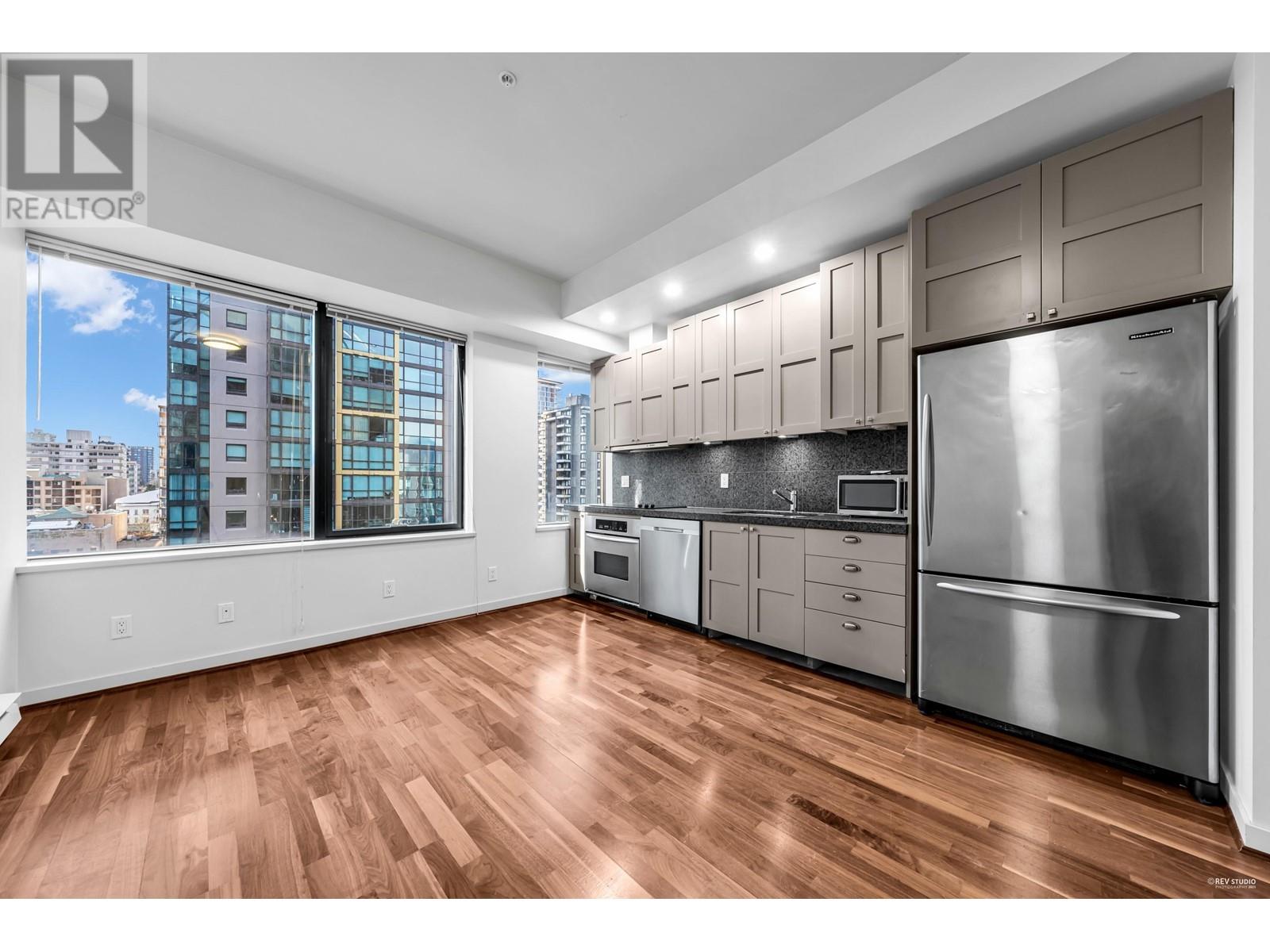 1010 1333 W Georgia Street, Vancouver, British Columbia  V6E 4V3 - Photo 1 - R2967721