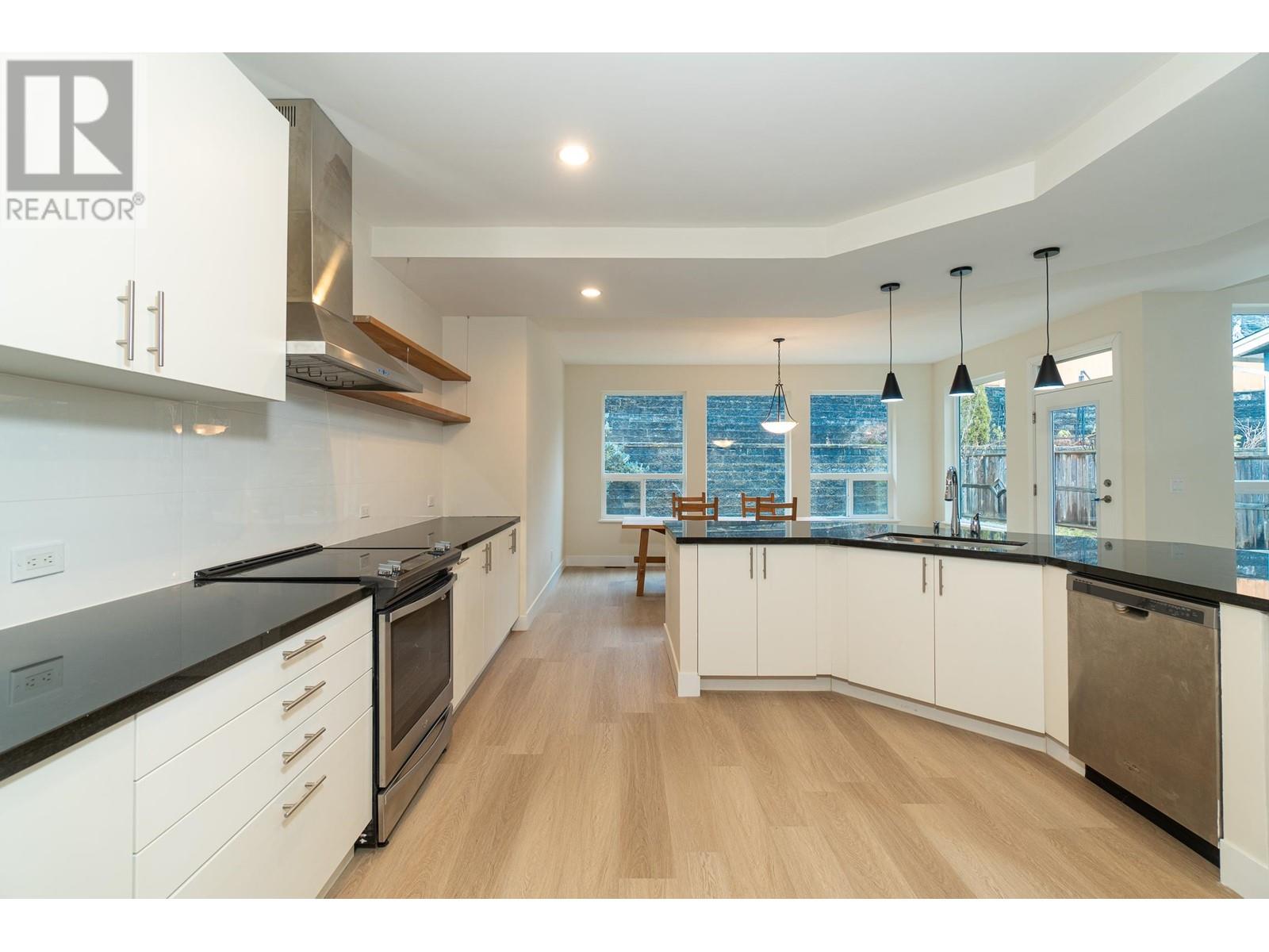 3497 Bishop Place, Coquitlam, British Columbia  V3E 0K2 - Photo 5 - R2967396