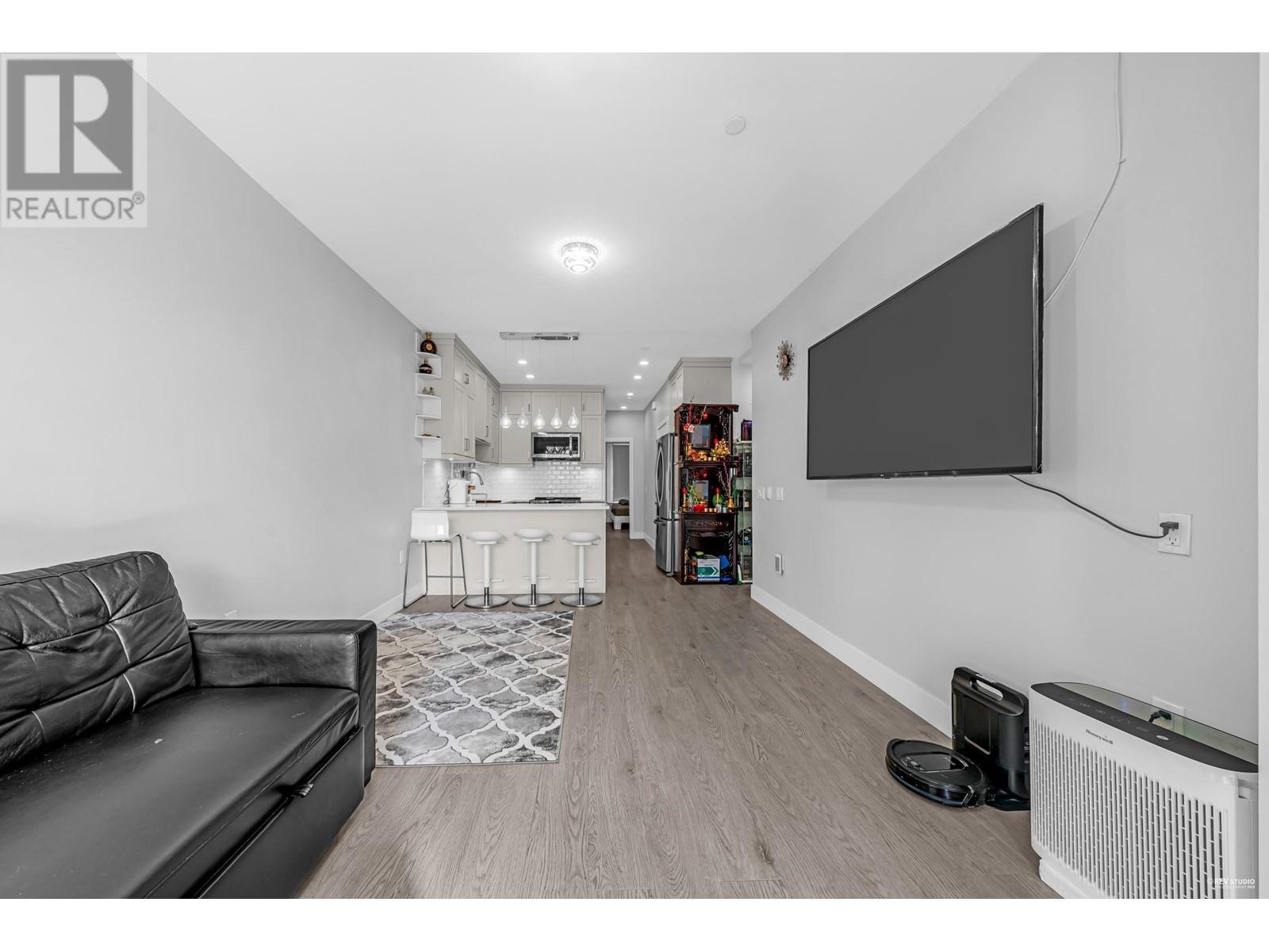 6 2717 Horley Street, Vancouver, British Columbia  V5R 4R7 - Photo 8 - R2967860